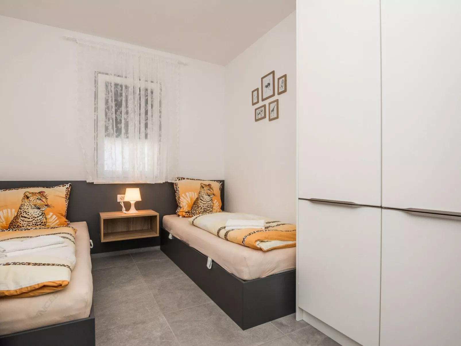 Apartment Spanic 1 - Image-tags.info