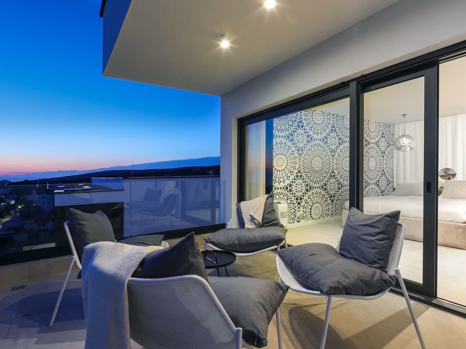 Luxuriöse Villa 360 - privater beheizter Pool - Image-tags.info