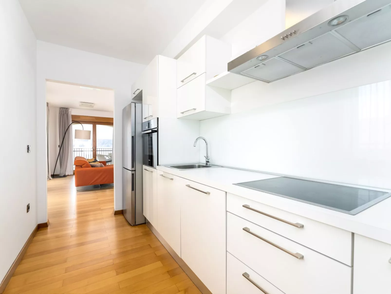 Wohnung "Zayml Povile" mit Blick auf das Wasser - Image-tags.info