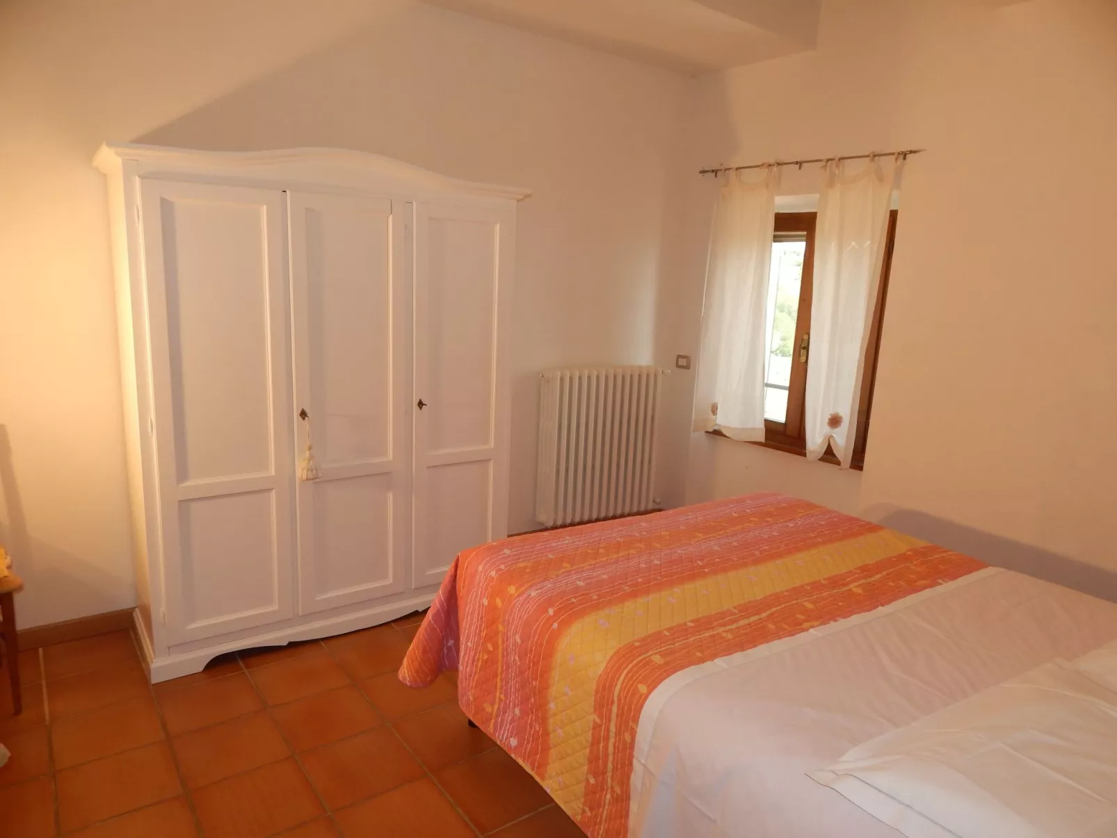 Dreizimmerwohnung für 4 Personen 3 km vom Zentru - Binnen