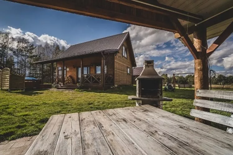 Domek wakacyjny VIP dla max 7 osób w Bałachach - Buitenlucht