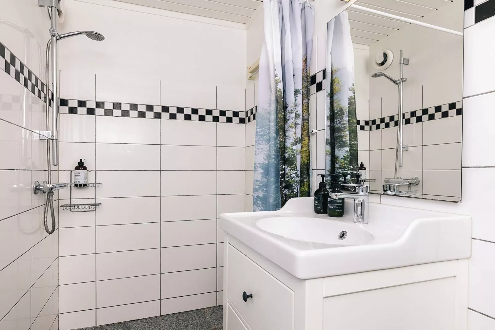 Rustig toevluchtsoord in Rageleje-By Traum-Binnen