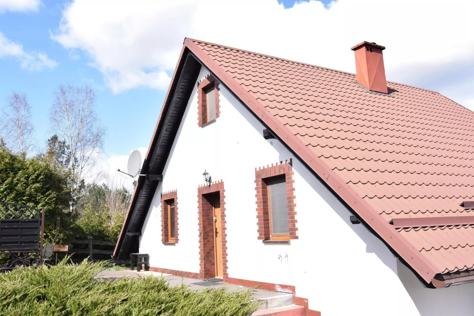 Apartament wakacyjny w Kiedrowicach dla max 5 osób-Buitenkant zomer