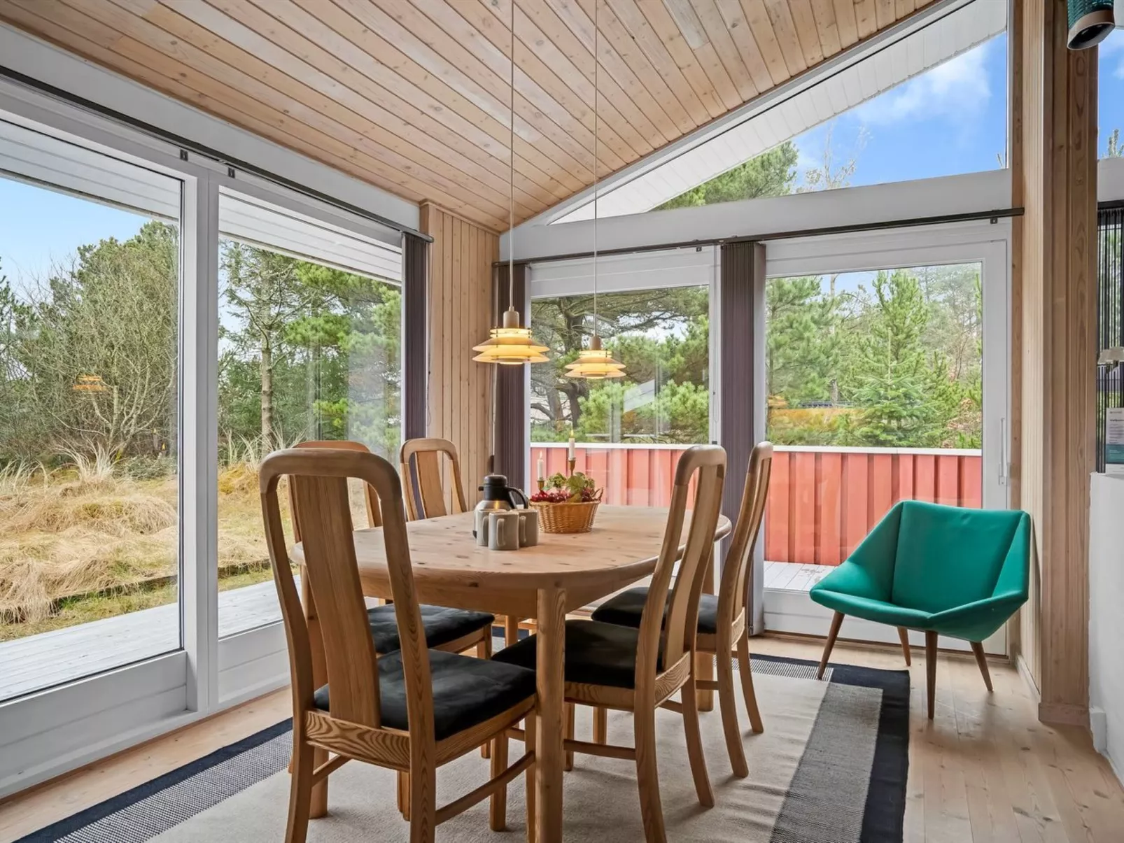 "Anneke" - 2km from the sea-Binnen