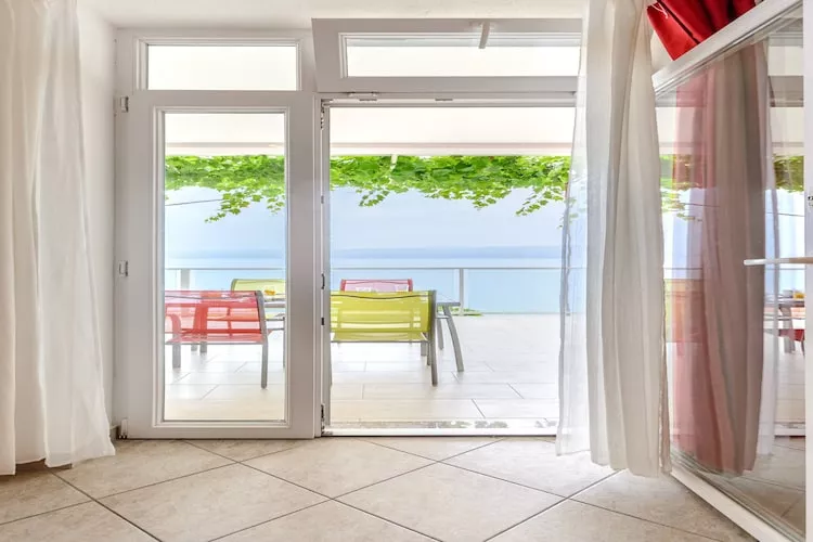 Apartments Hope (Dugi Rat) - Comfort OneBedroom Apartment with Terrace and Sea View (A1) - Terras