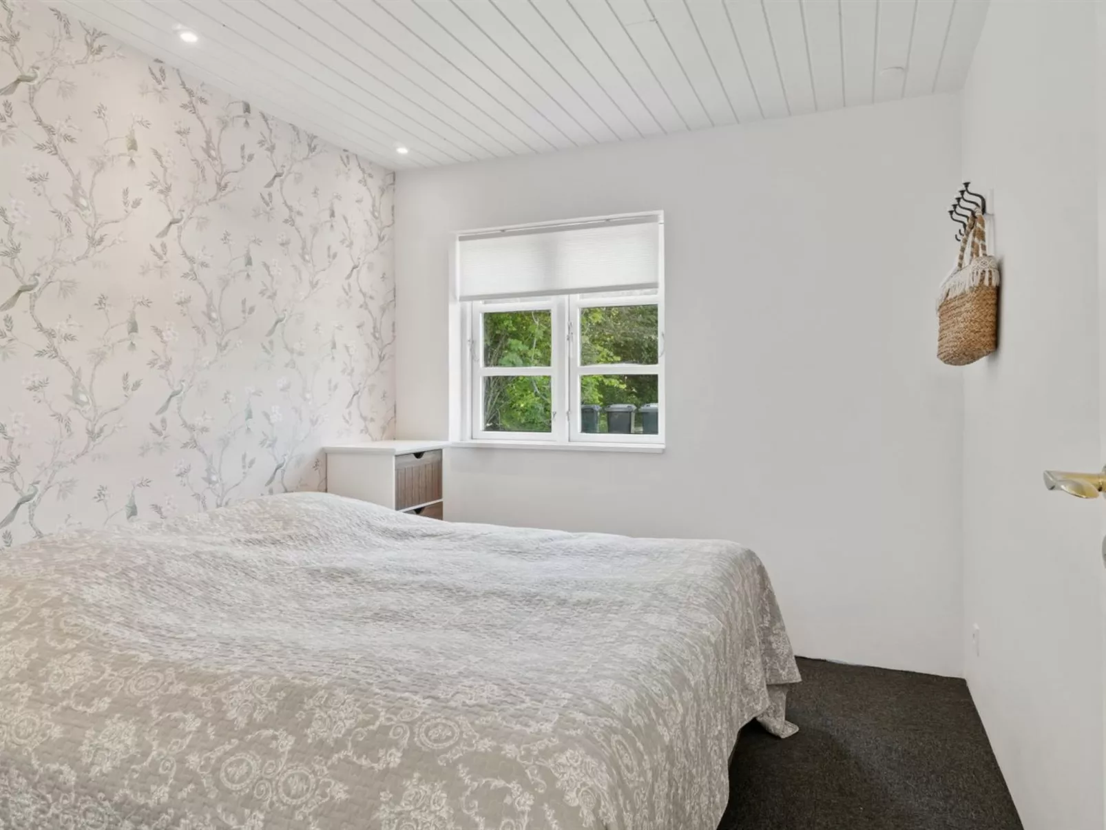 "Thrym" - 2.5km from the sea - Binnen