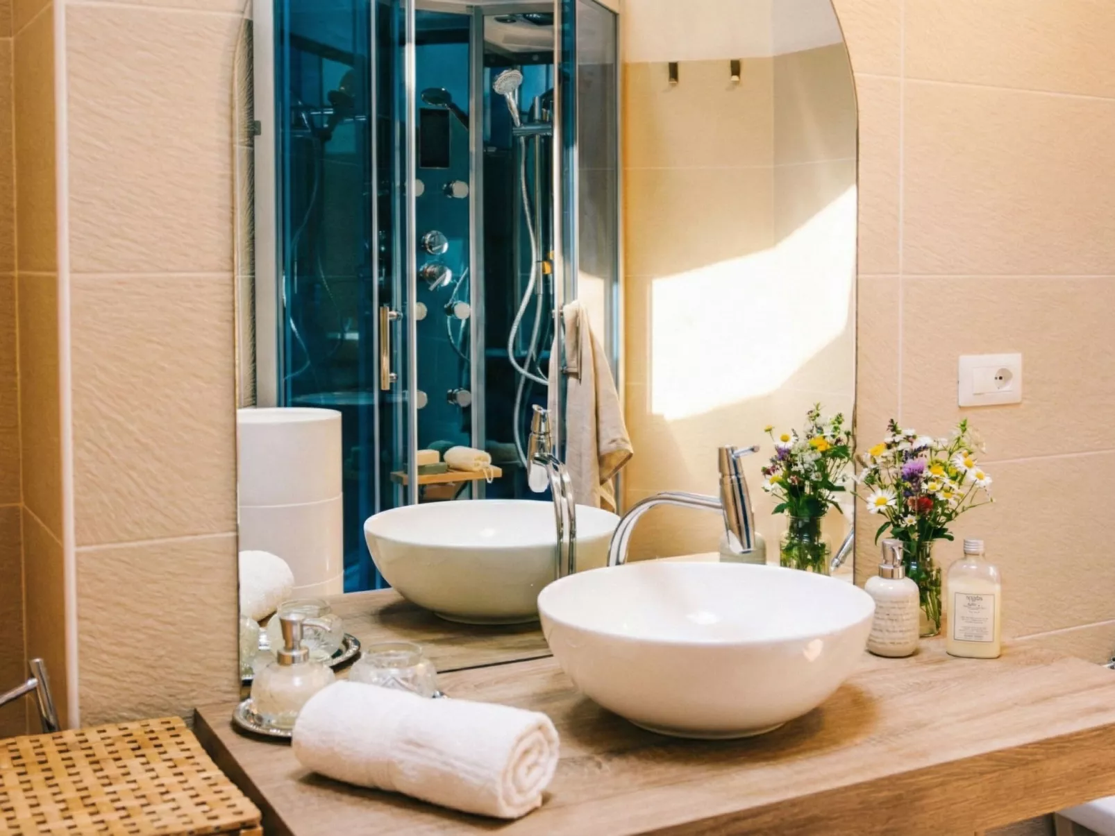 Crystal Sea Apartment-Binnen