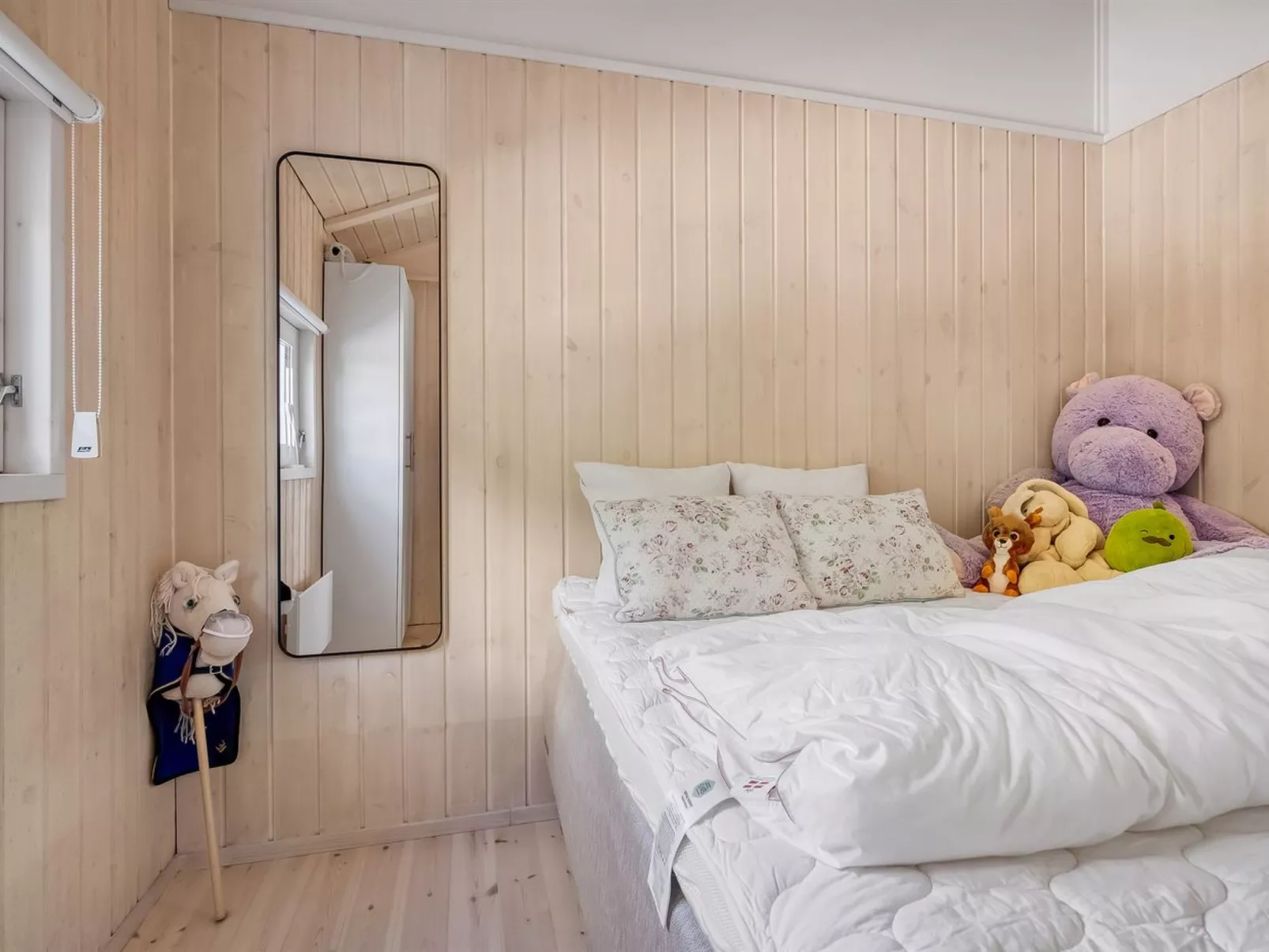 "Sybil" - 700m from the sea-Binnen