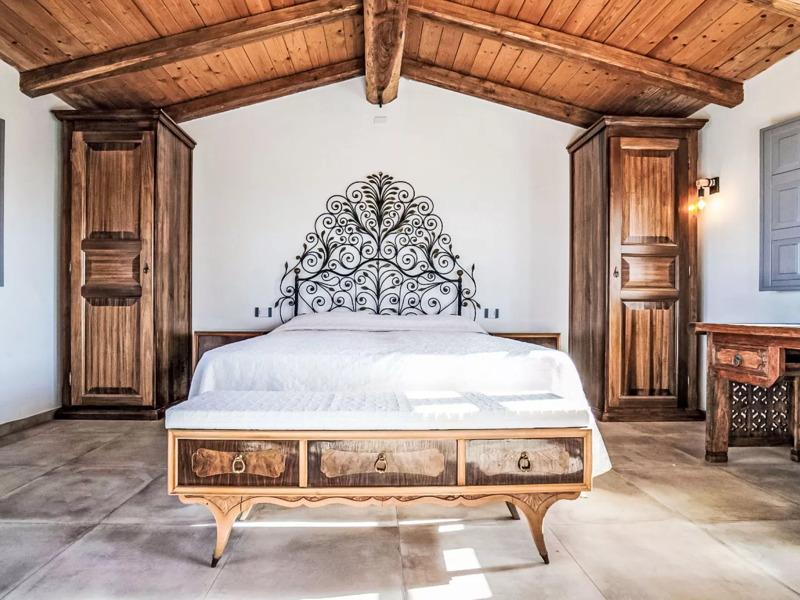 Stazzu Sarra di Monti-Binnen