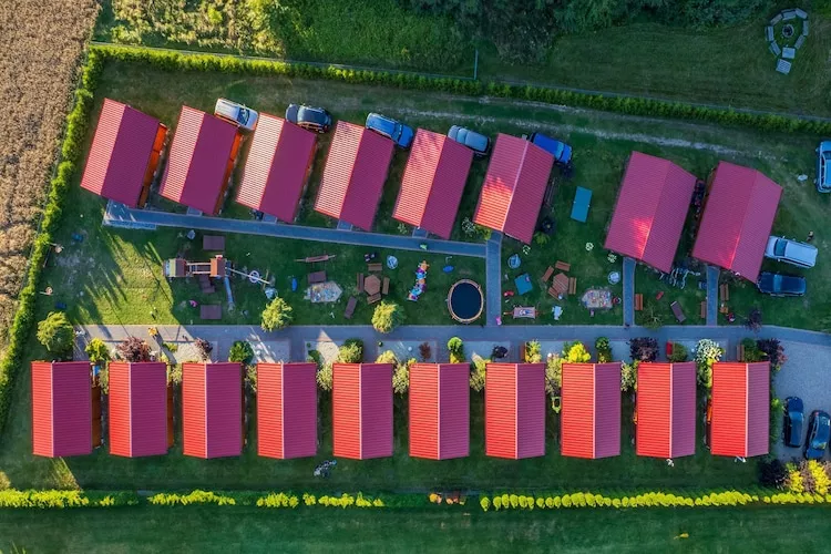 Parterowe domki wakacyjne dla 5 osób w Gąskach SPA w cenie pobytu - Buitenkant zomer