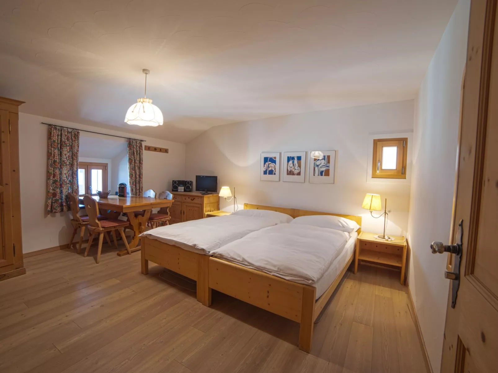 Roseg und Nair - Image-tags.info