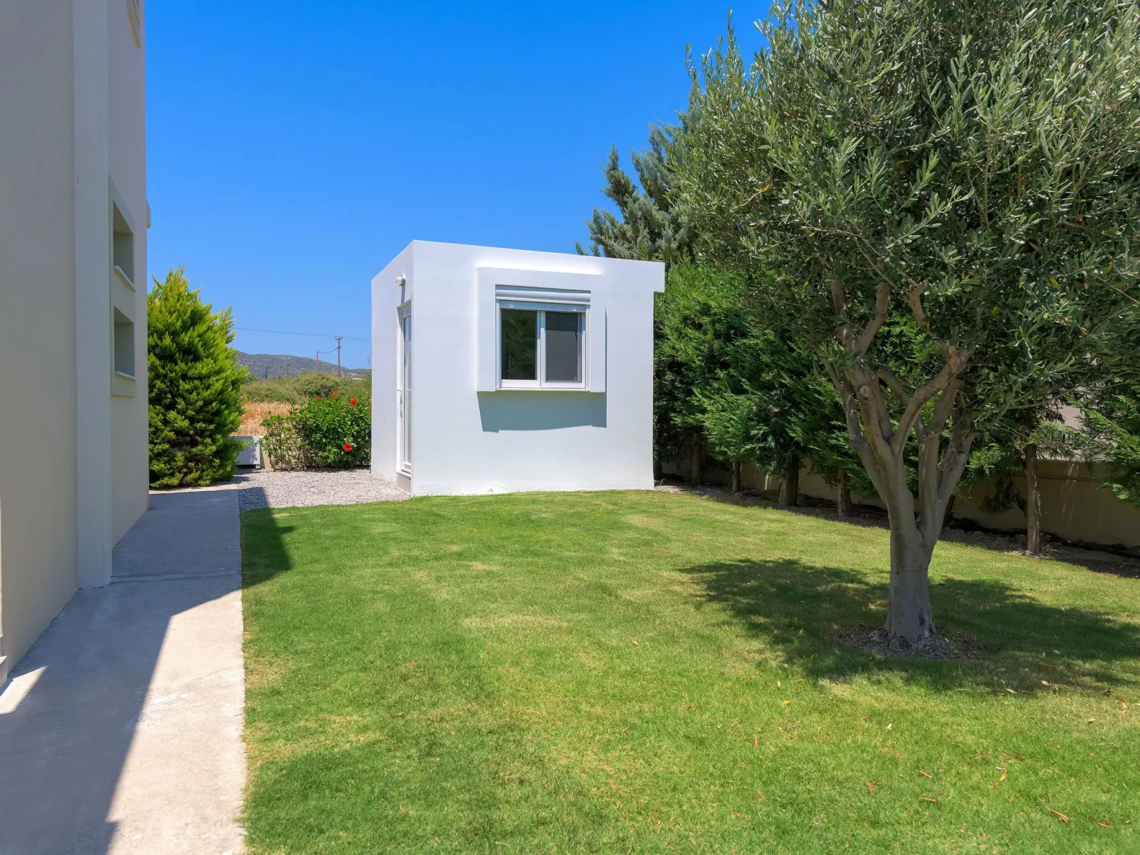 Liebevoll ausgestattetes Haus in ruhiger Lage mit beheiztem Pool und Meerblick - Image-tags.info