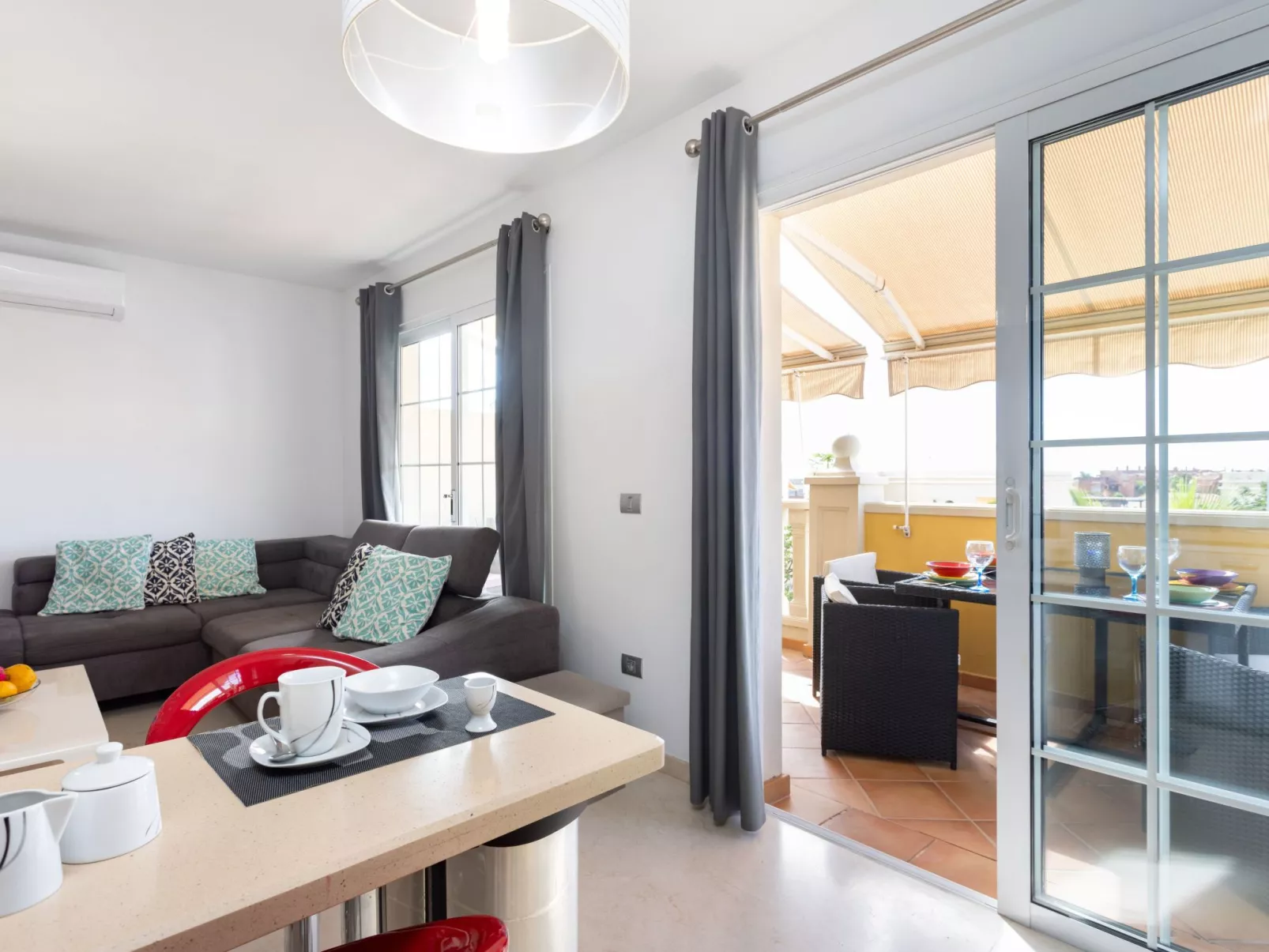 Apartment Sunshine - Image-tags.info