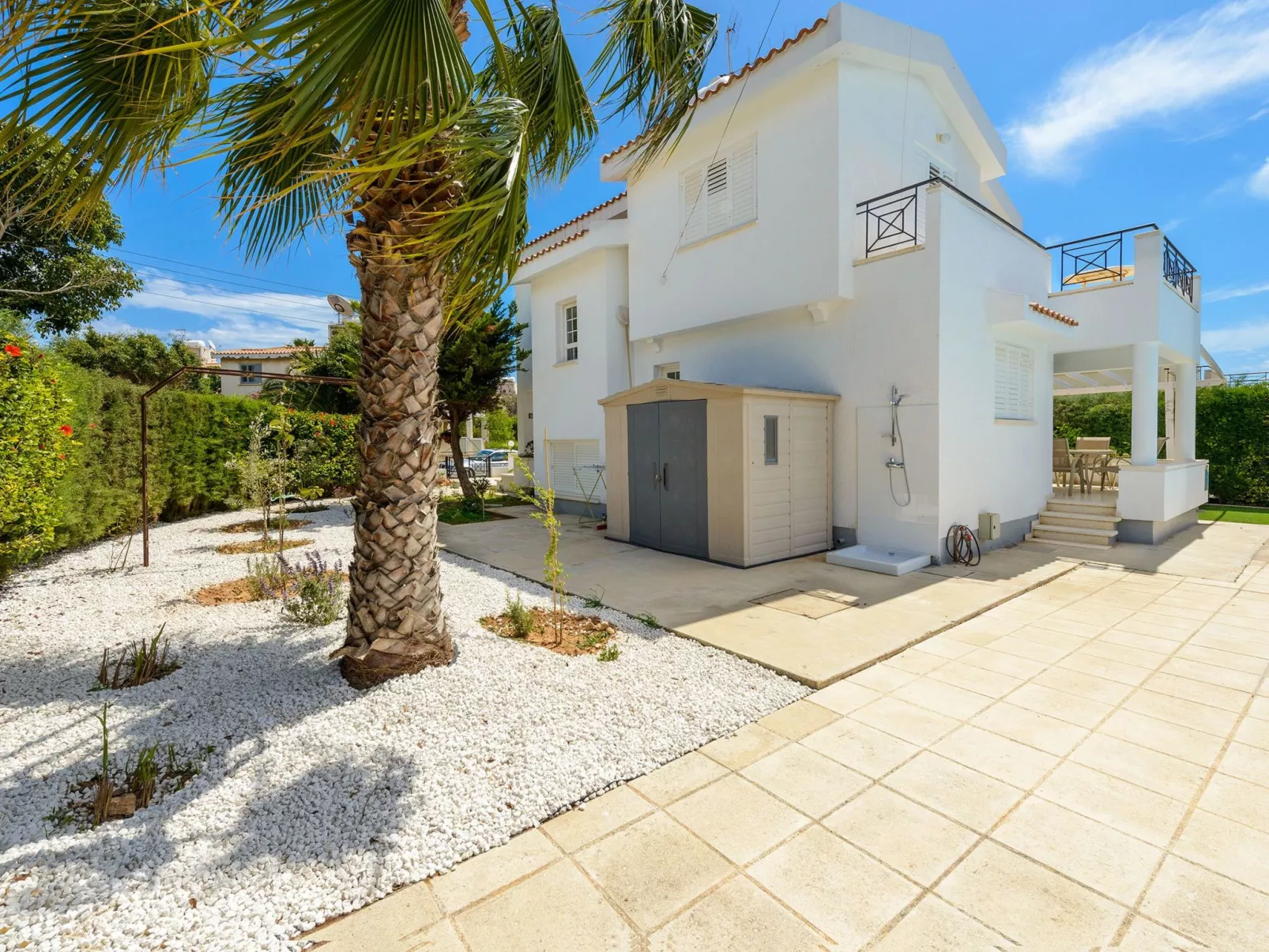 4-Schlafzimmer-Villa mit privatem Pool in Ayia Napa - Image-tags.info