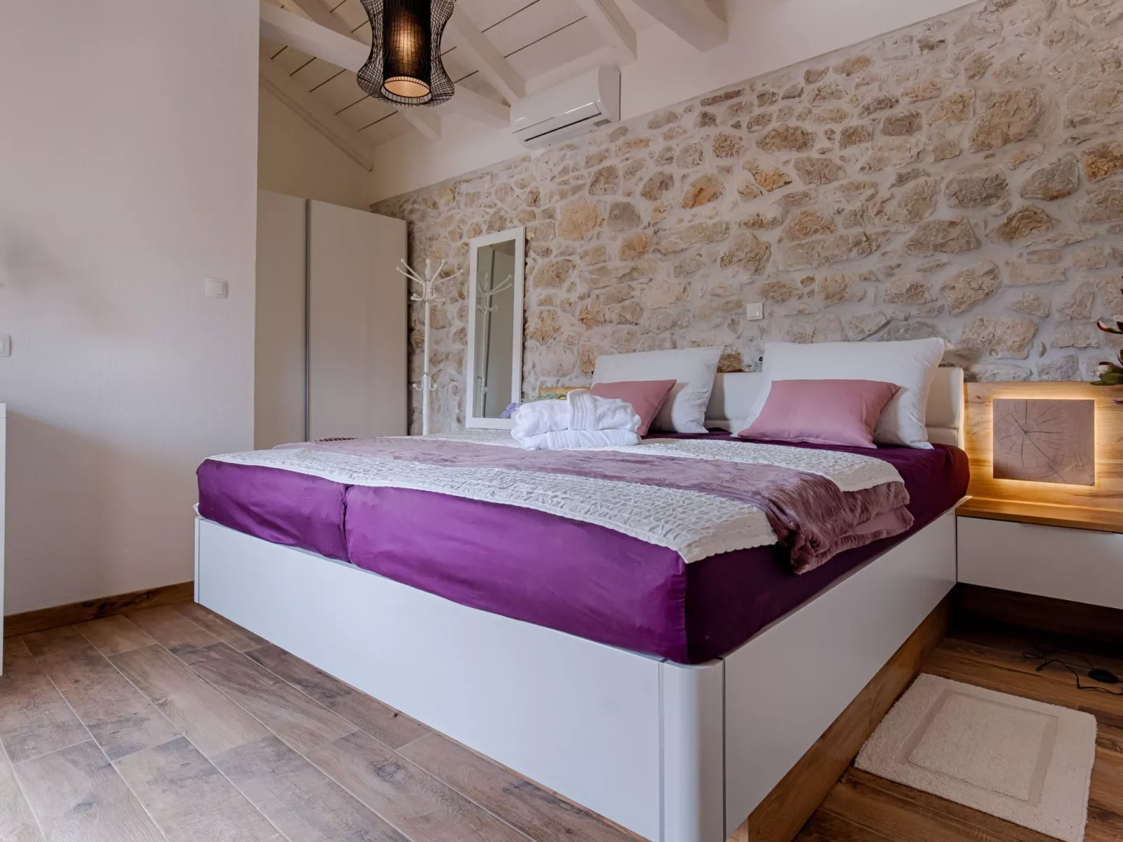 Luxuriöse Steinvilla "Mariva Tribalj" mit Pool - Image-tags.info