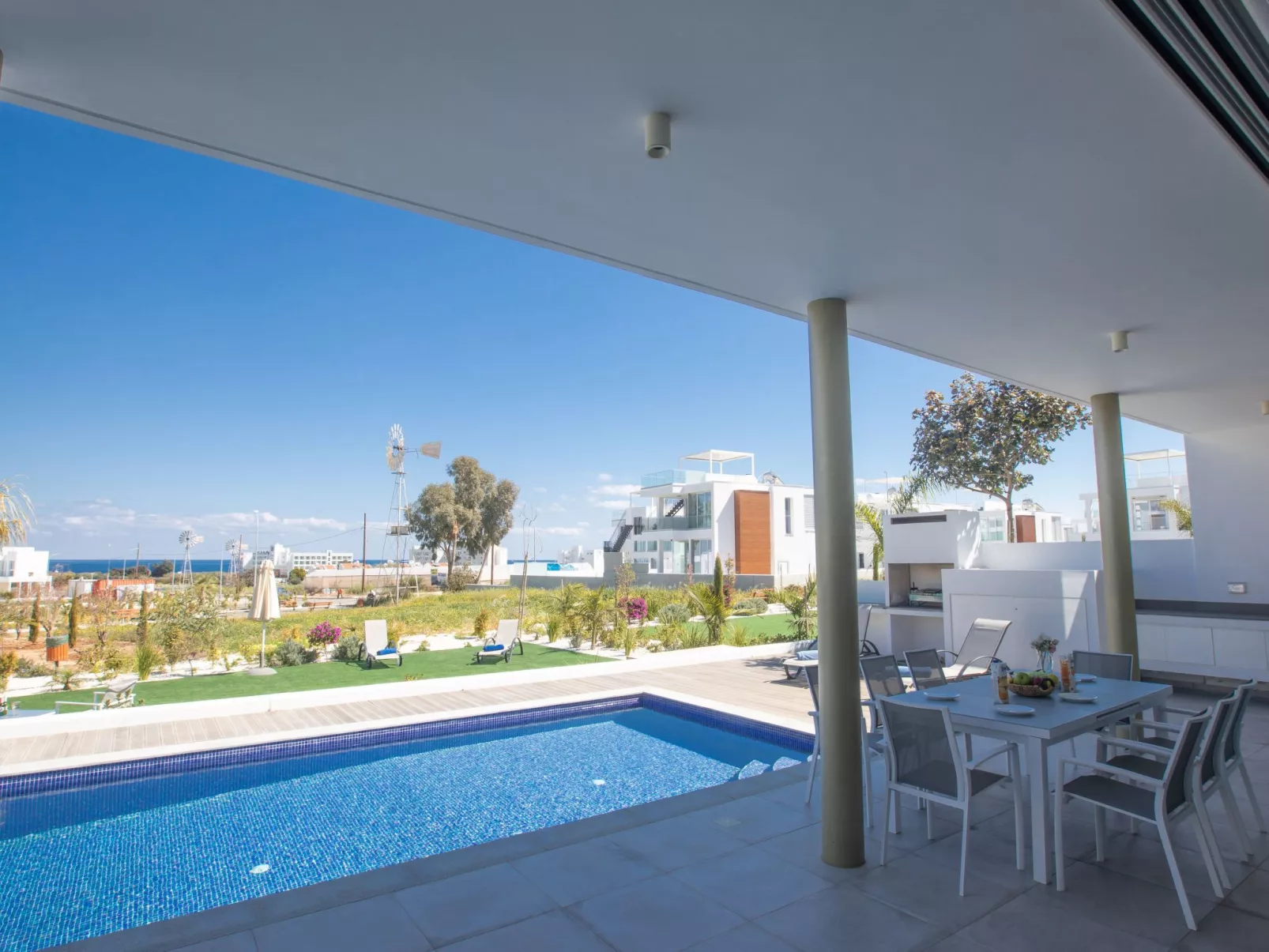 Schöne Villa Olivine Pearl OL5 mit Garten - Image-tags.info