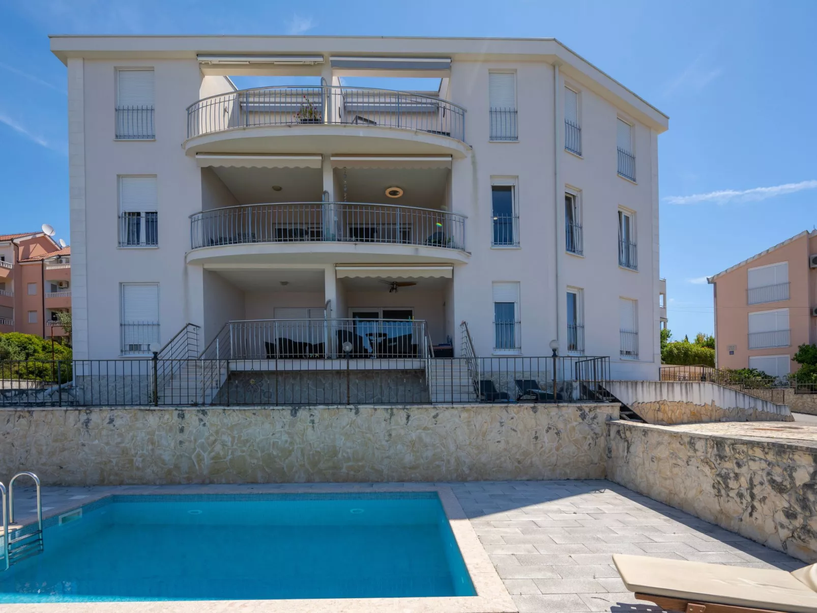 Meerblick-Apartment mit Pool Ciovo Breeze - Image-tags.info