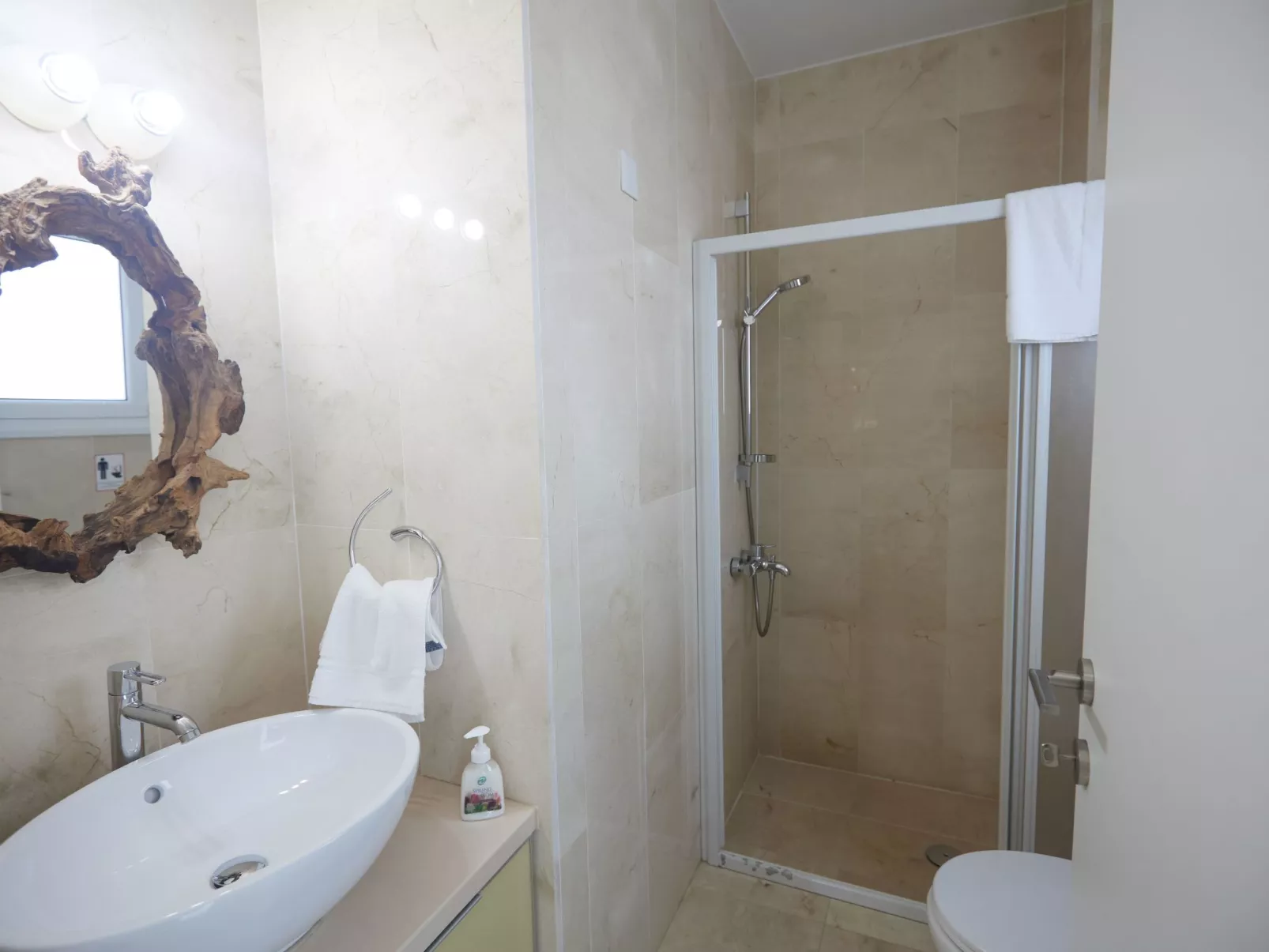 Protaras Serifos Villa SV7 100m vom Strand entfernt - Image-tags.info