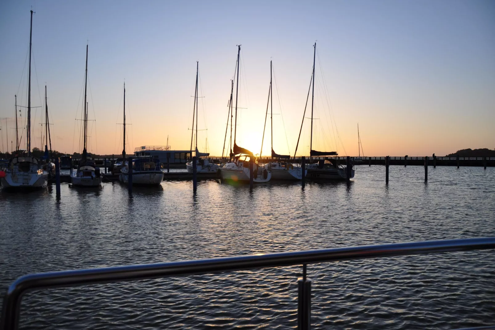 Floating House Paula - Uitzicht zomer