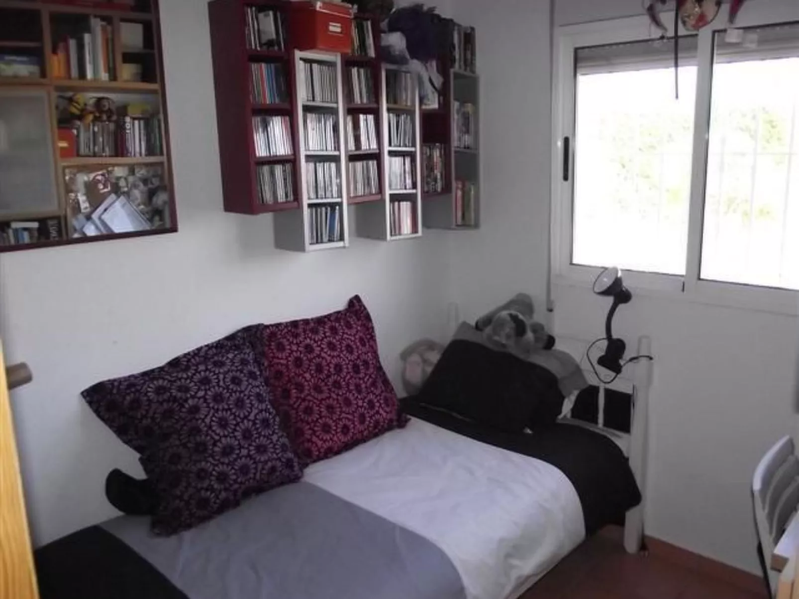 Villa im spanischen Stil mit großem Pool und ein - Binnen