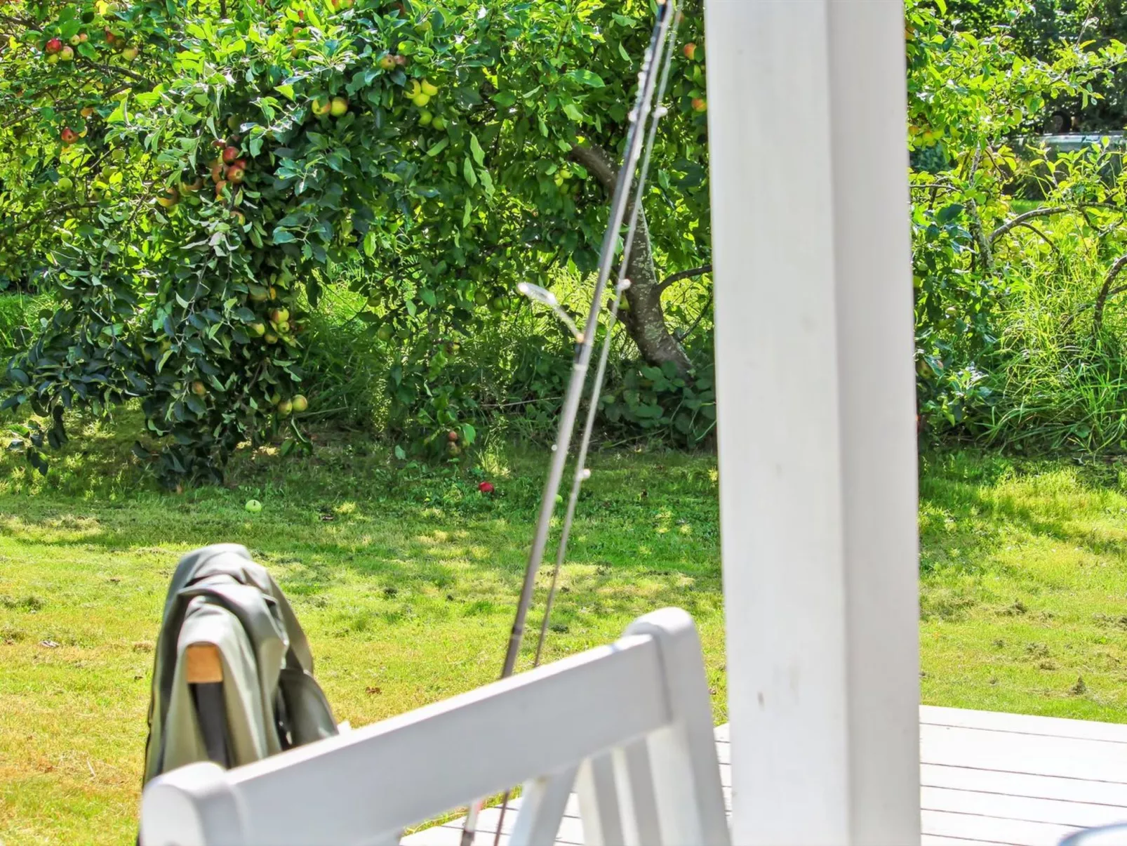 "Lilla" - 120m from the sea - Buiten