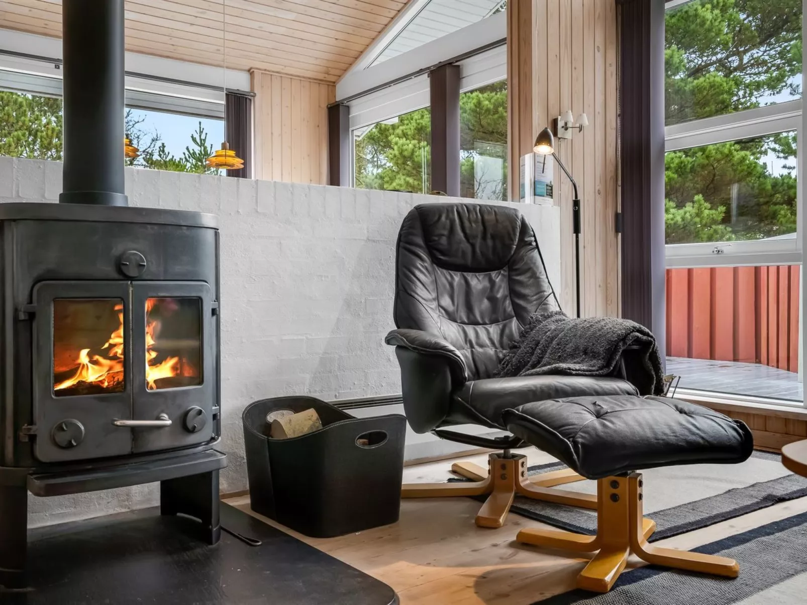 "Anneke" - 2km from the sea-Binnen