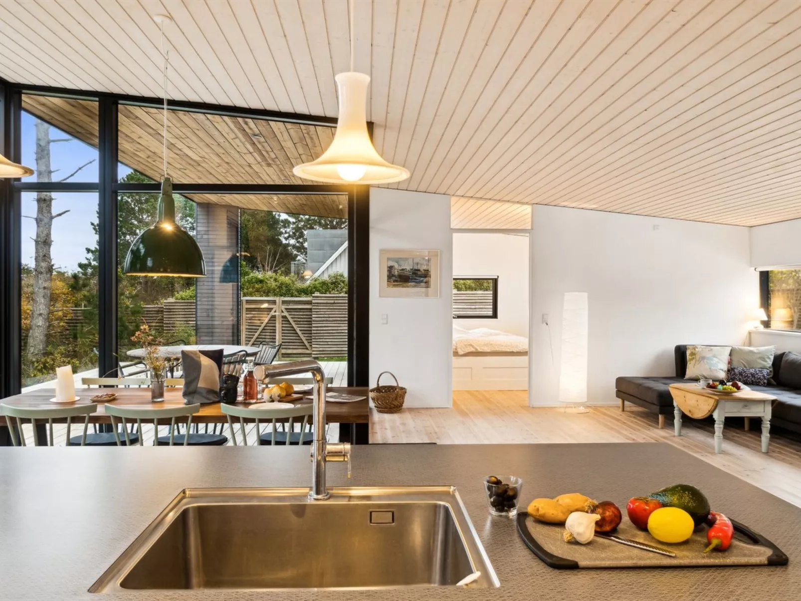 "Herlugh" - 10m from the sea - Binnen