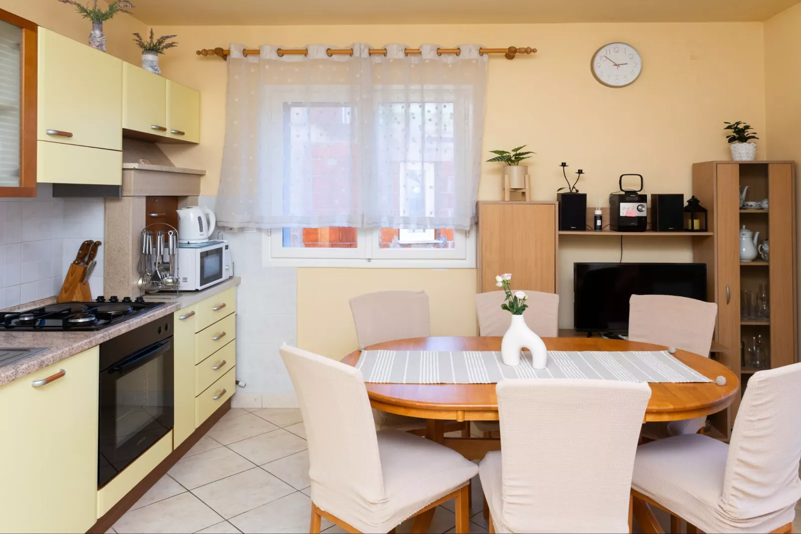 Apartments Sea Line - Two Bedroom Apartment with Terrace and Sea View-Keuken