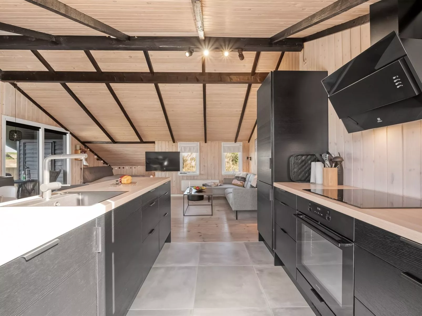 "Jyde" - 250m from the sea - Binnen