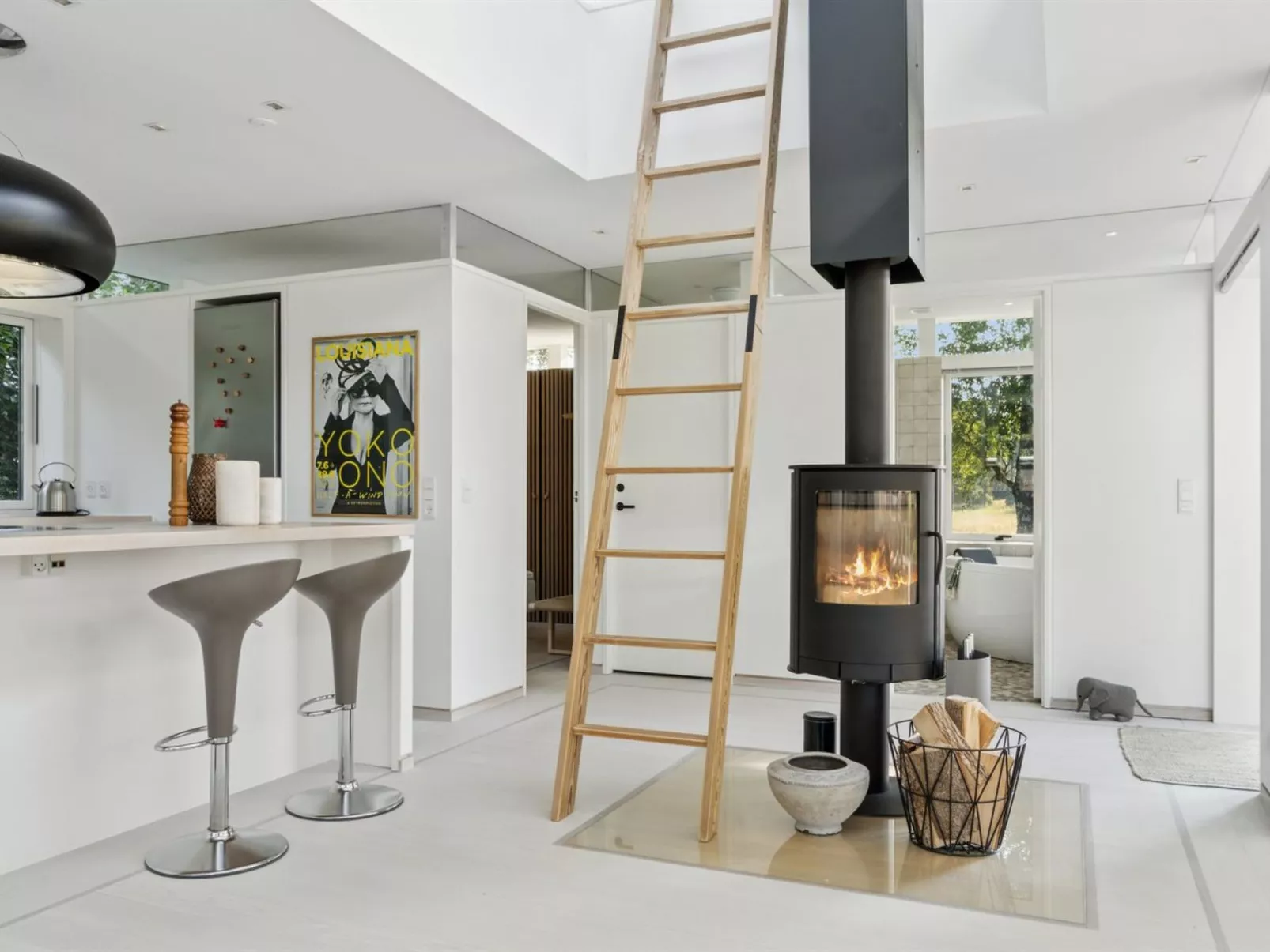 "Jo" - 175m to the fjord - Binnen