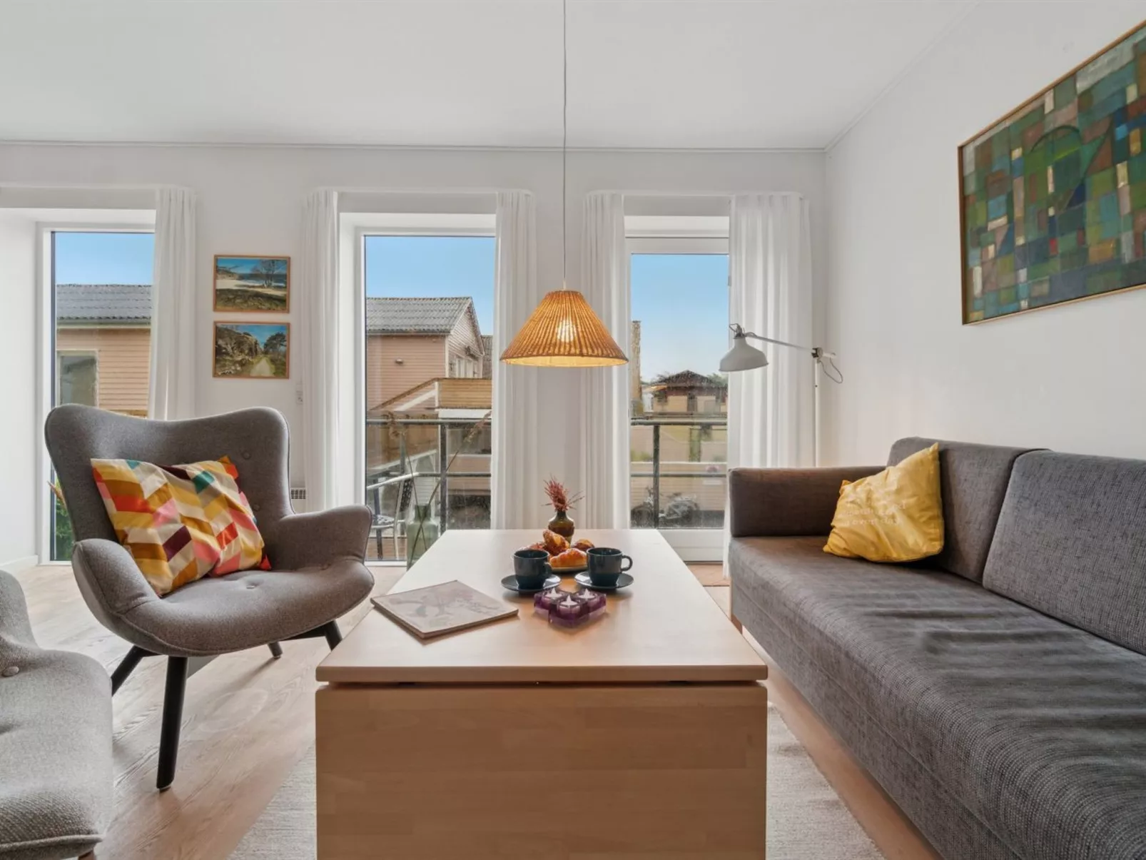 "Yosefin" - 50m from the sea-Binnen