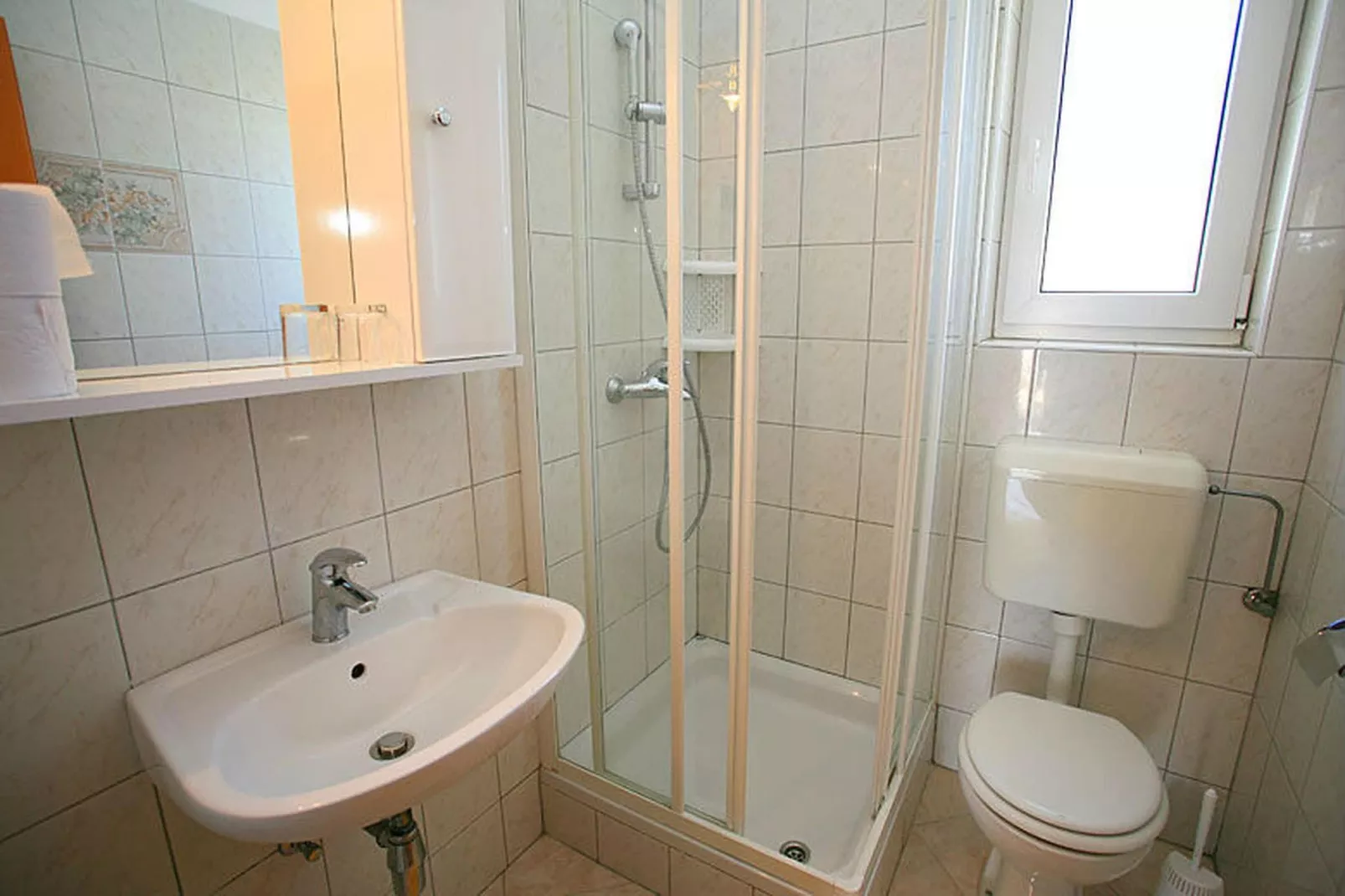 Sv Marija I-Ferienwohnung 2 - Typ 2plus2 - Badkamer