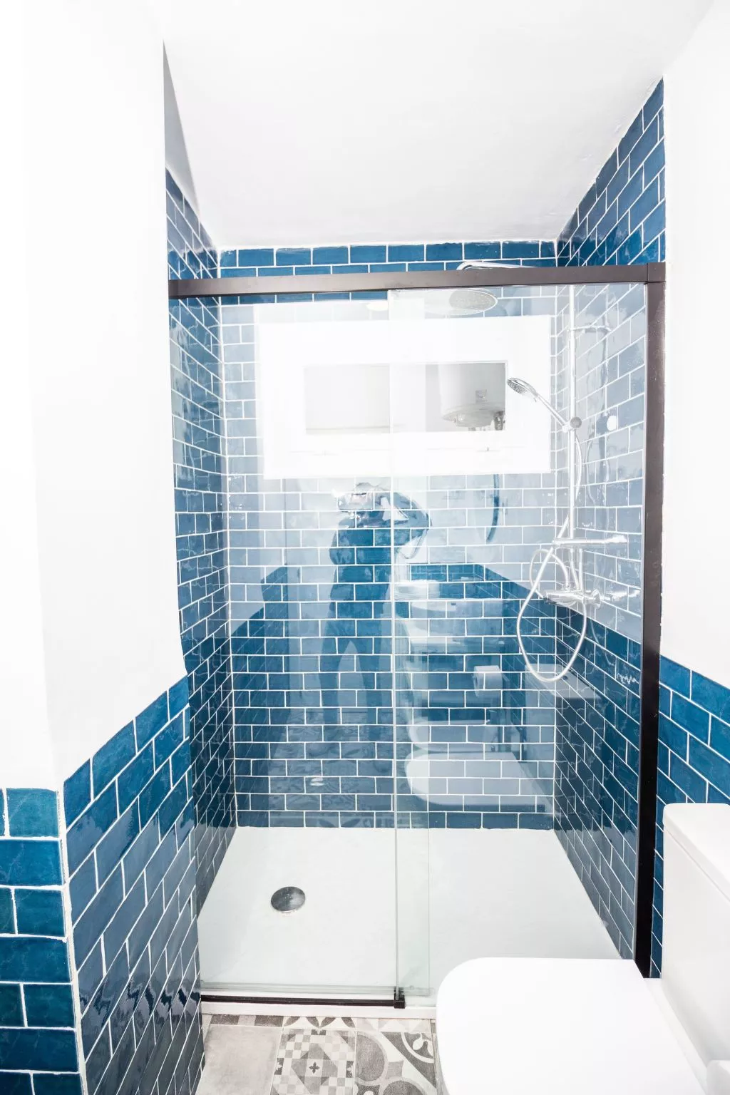 "Tarrapolita" mit Wi-Fi - Image-tags.info