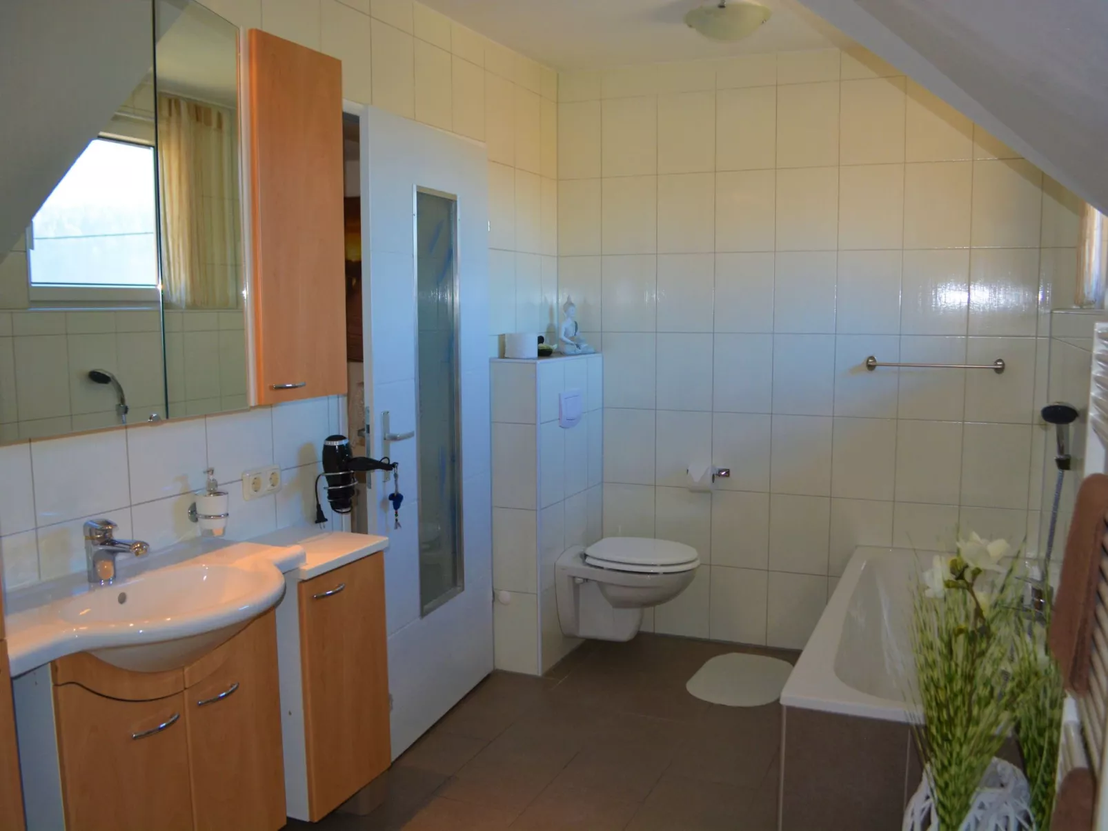 Haus Sunshine - Image-tags.info