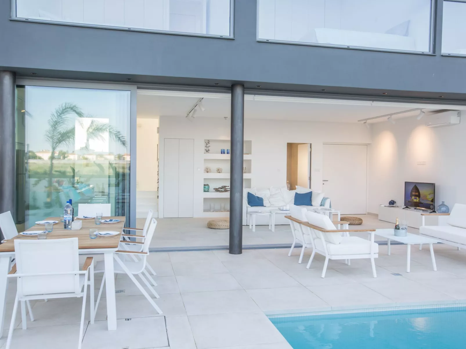 Neue, moderne 3-Schlafzimmer-Villa mit privatem Pool - Image-tags.info