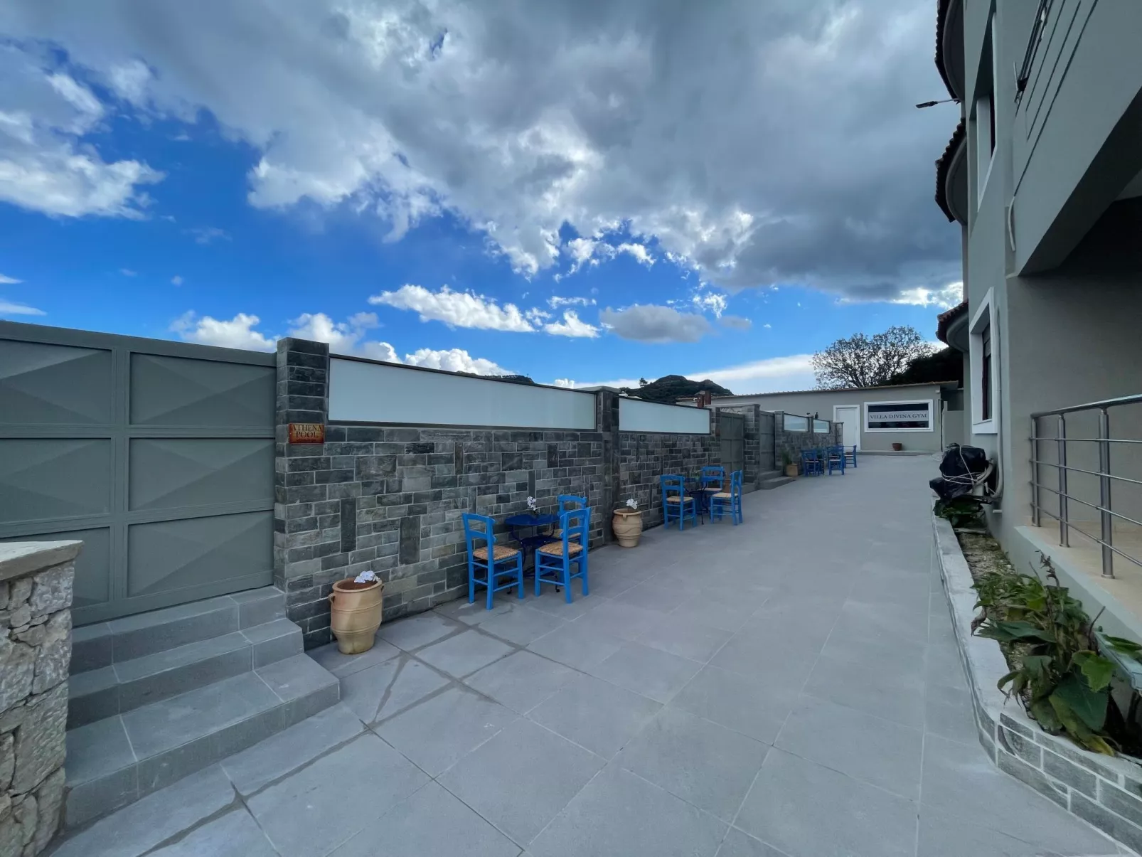 Ariadne Bergblick - Image-tags.info