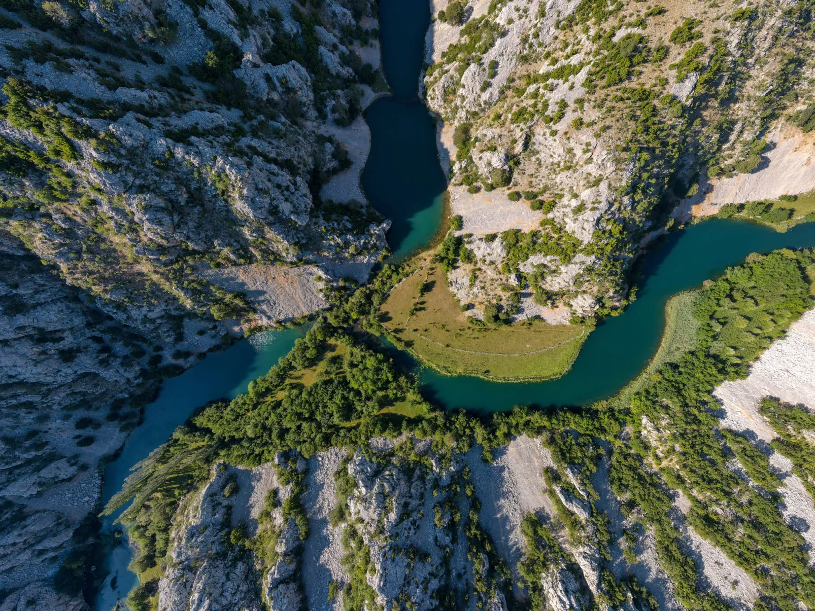 Didini dvori - Omgeving