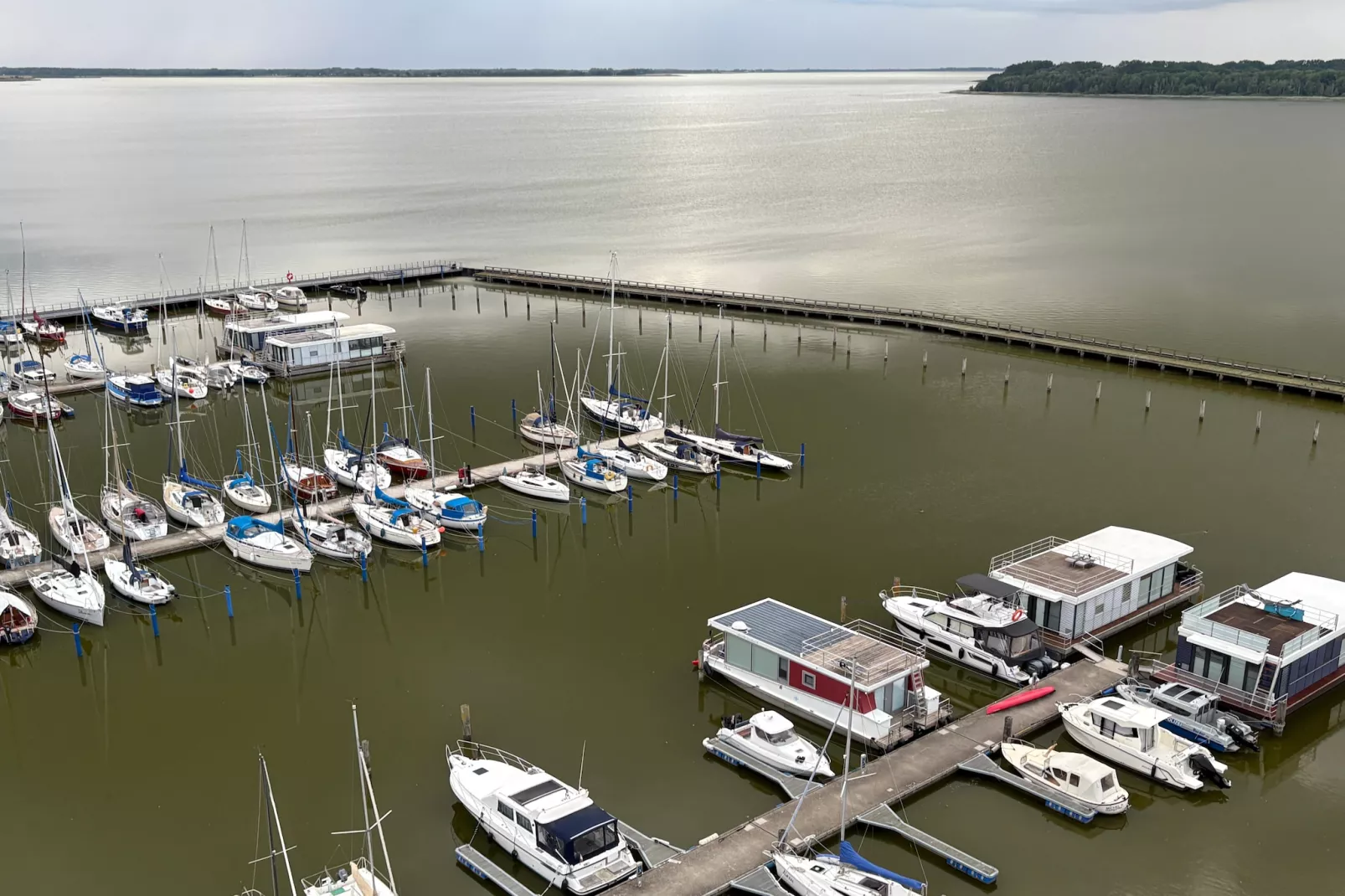 Floating House Rosi - Buitenkant zomer