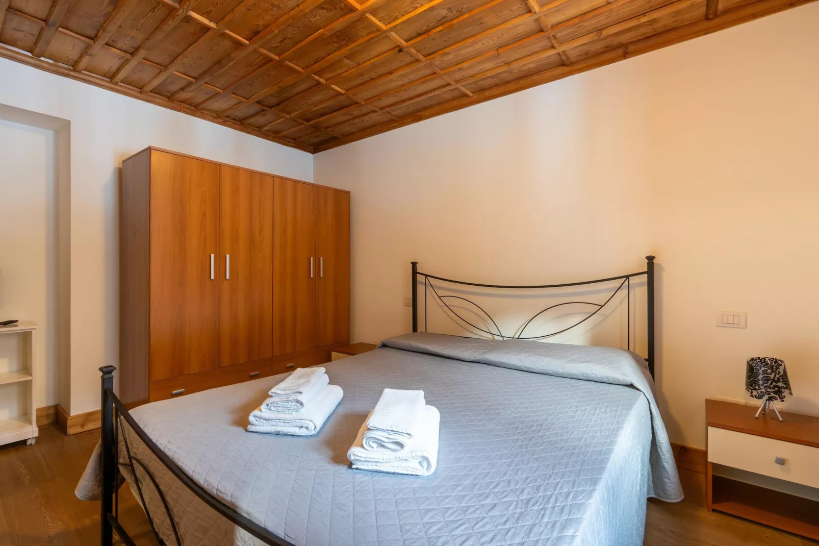 TRILO 1 CERESOLE-Slaapkamer