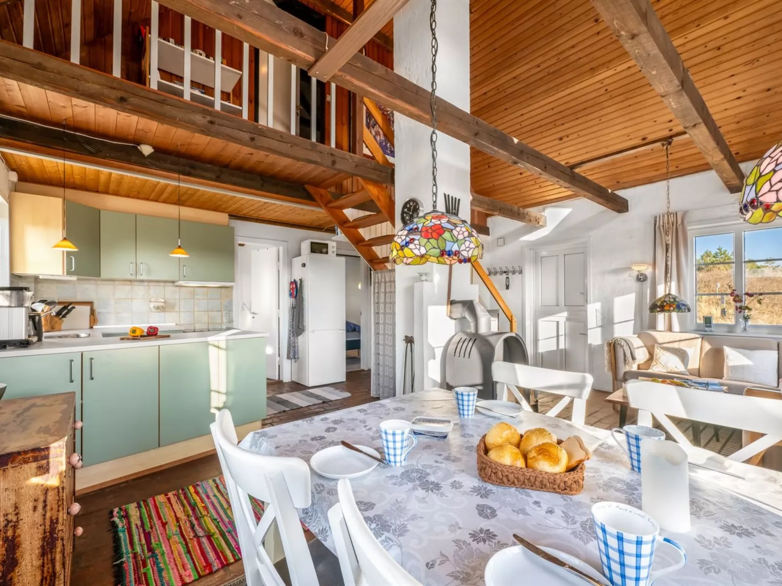 "Trugot" - 450m to the fjord-Binnen