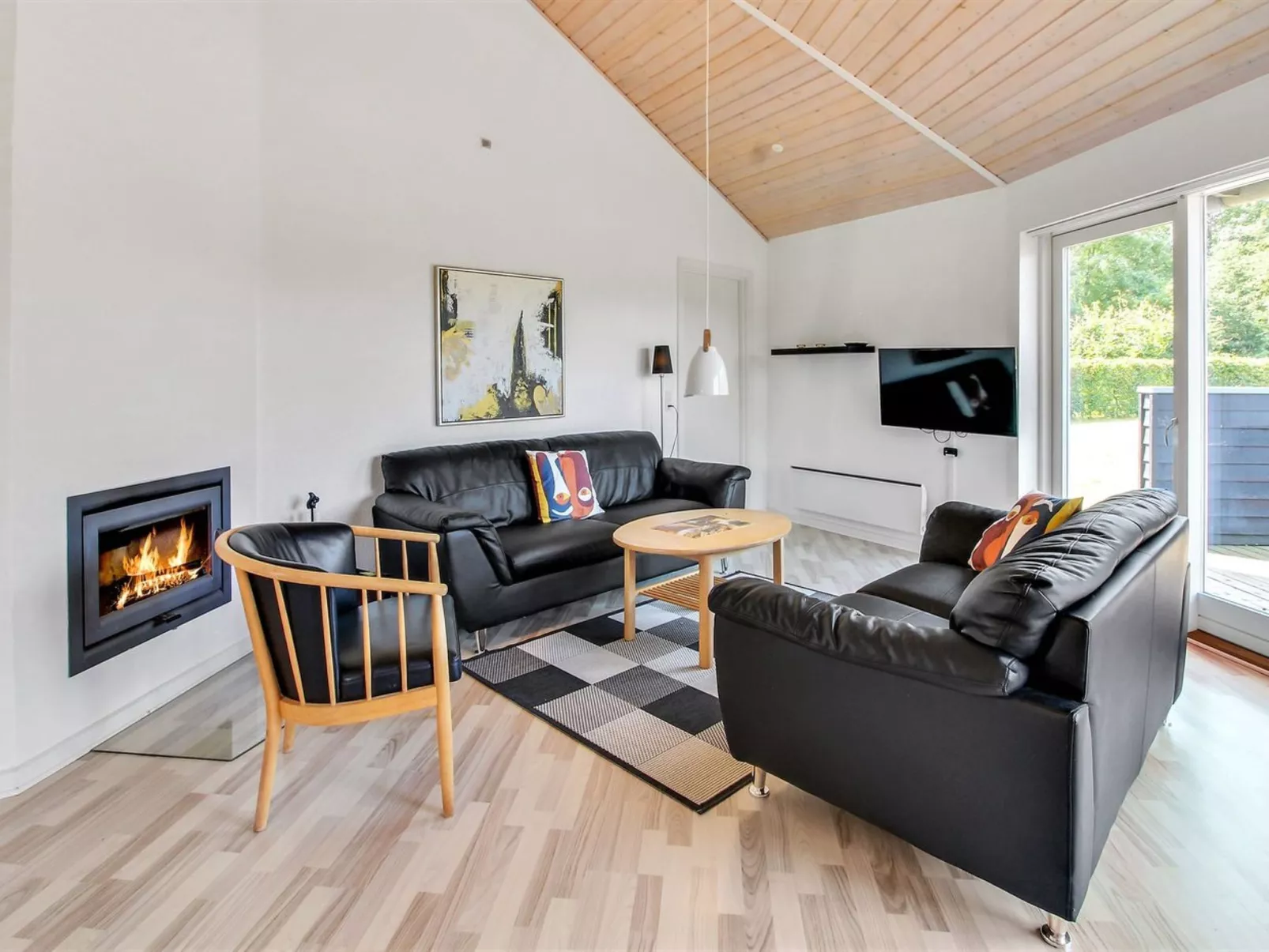 "Jani" - 25km from the sea - Binnen