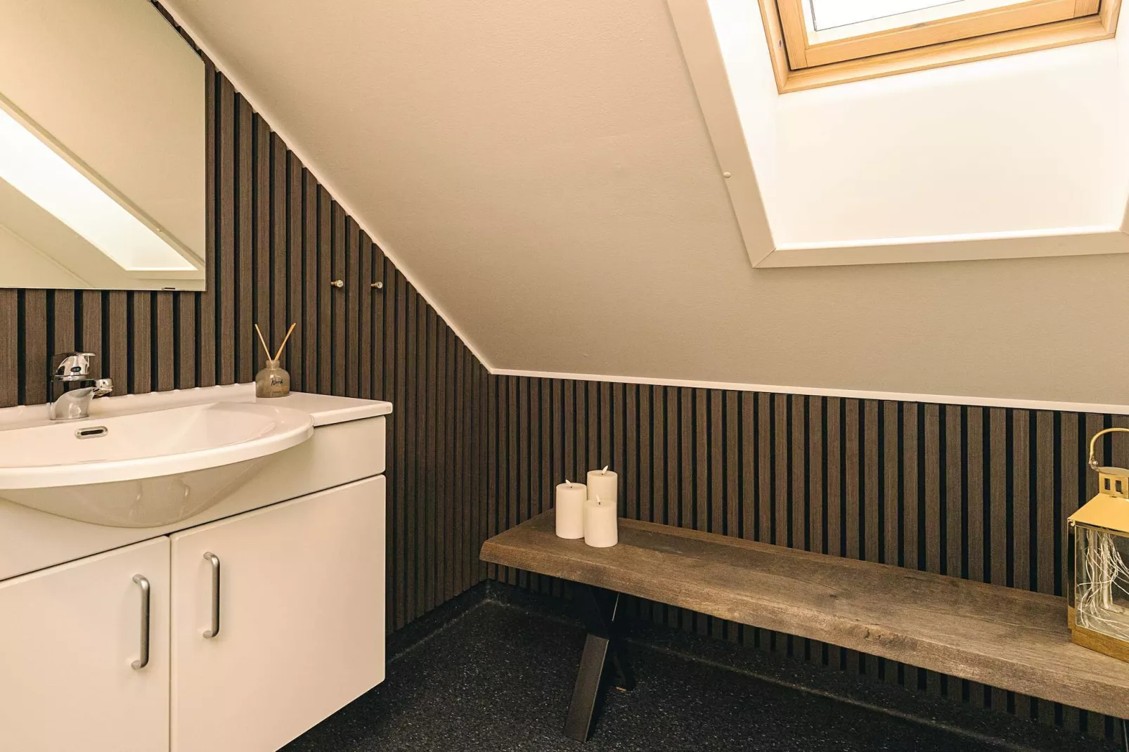 Zeezaligheid met uitzicht -- By Traum Ferienwohnungen-Binnen