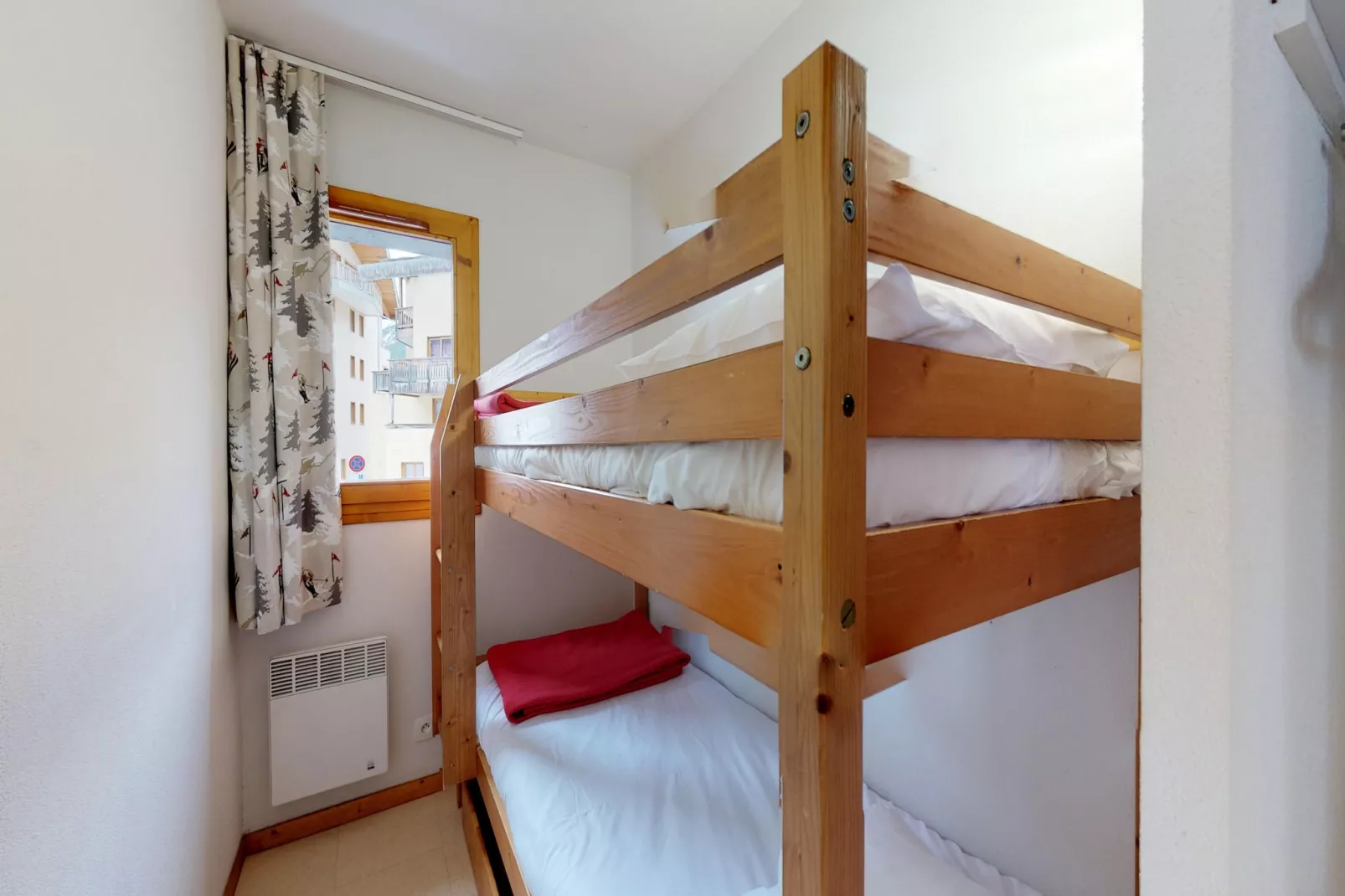 Balcons G 025 - PARC NAT. VANOISE appart. 8 pers. - Image-tags.childrenroom