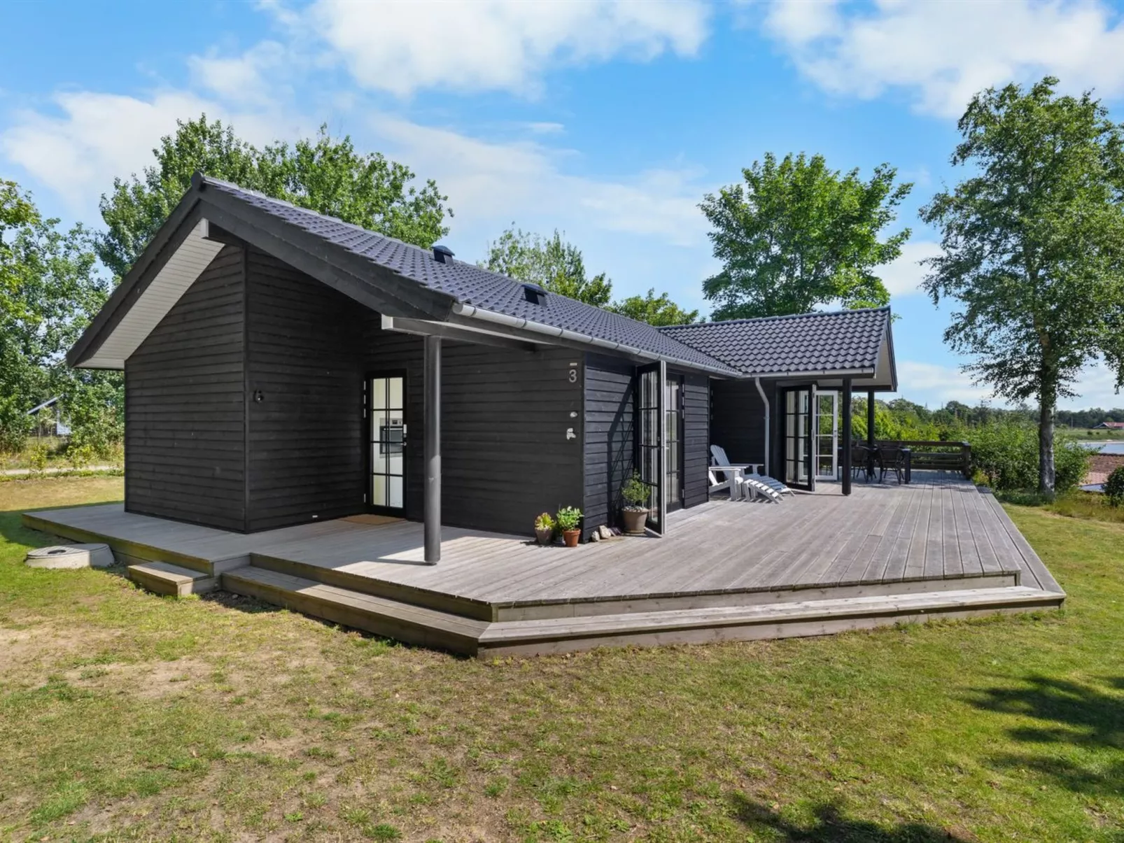 "Edvardsine" - 40m from the sea-Buiten