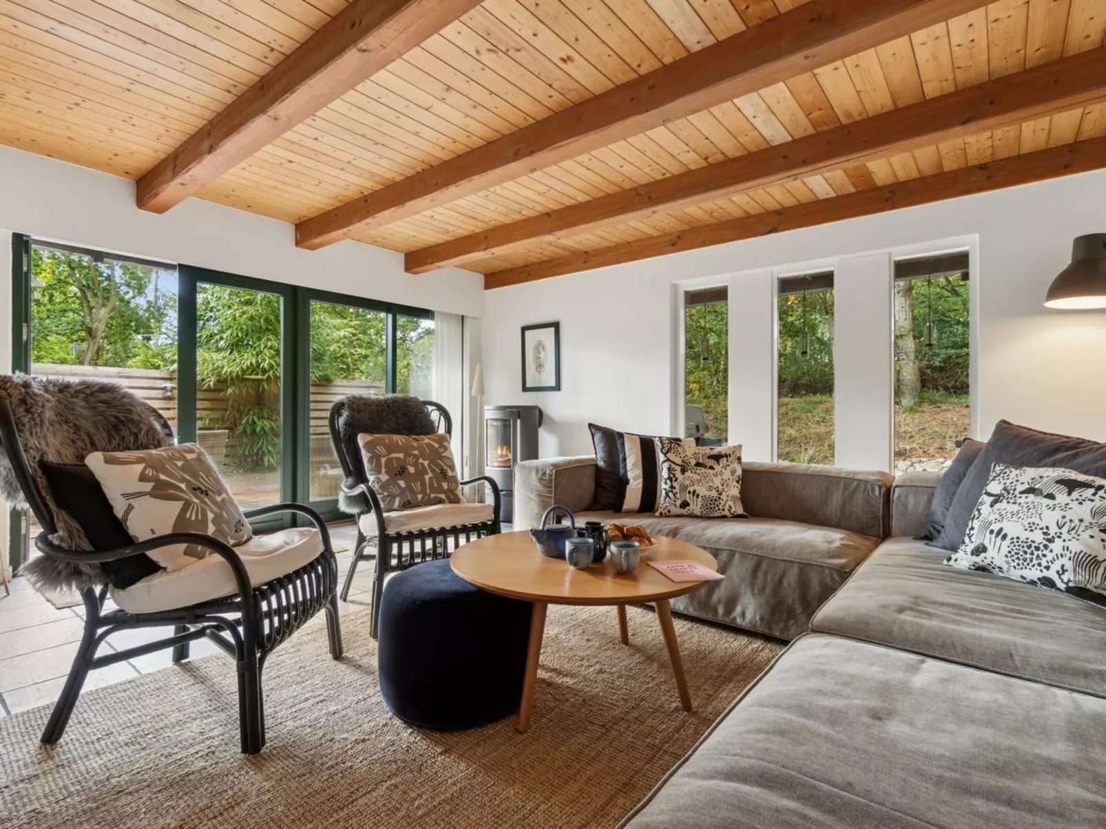 "Bedrija" - 200m from the sea-Binnen