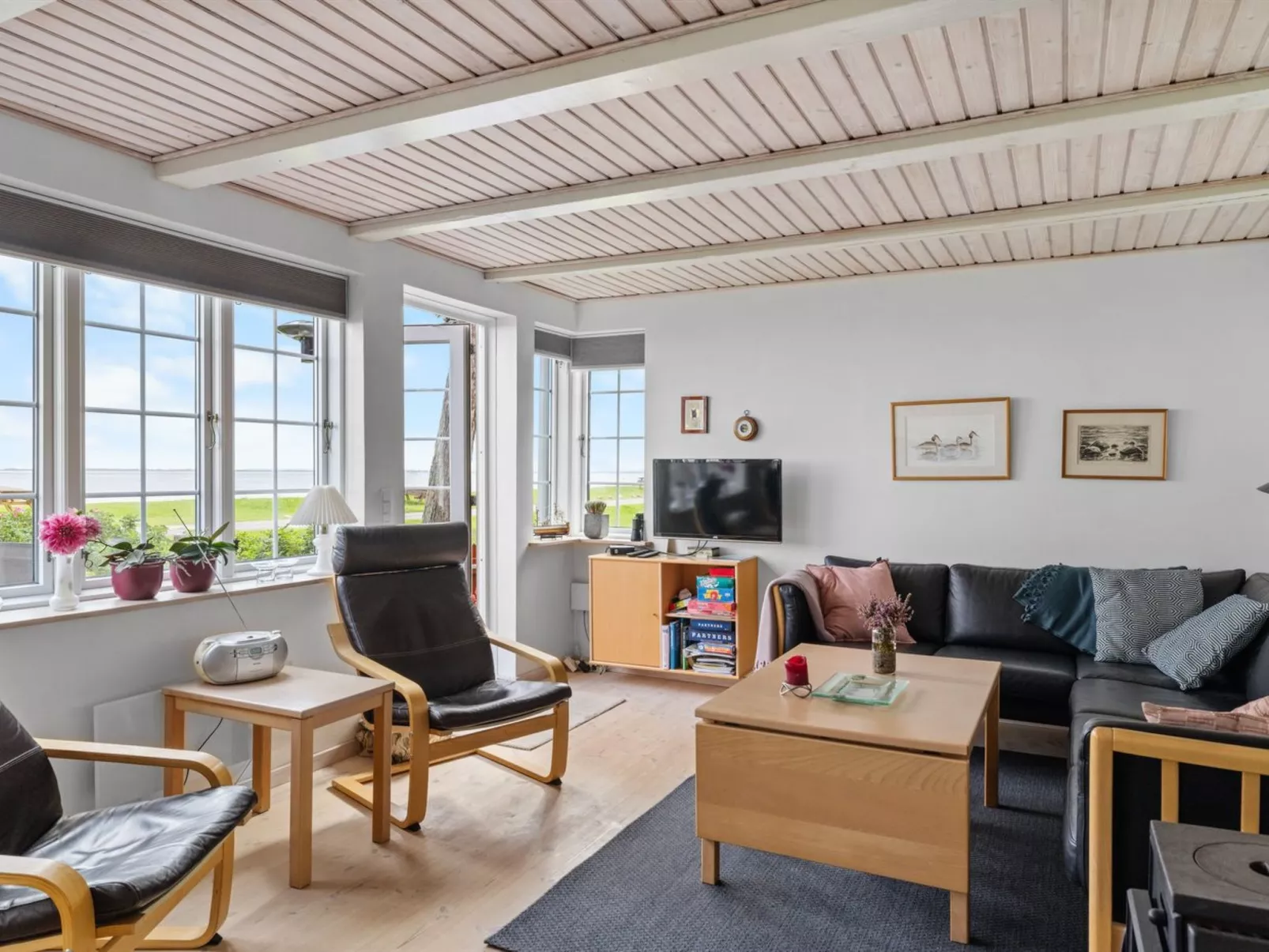 "Sila" - 25m from the sea - Binnen