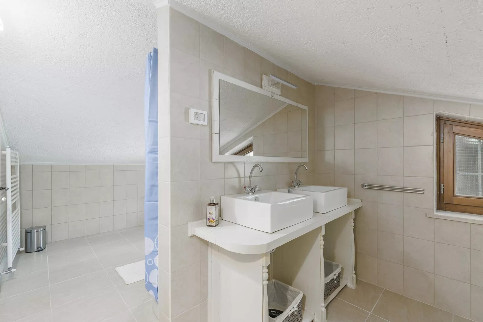 Villa Lipica - Badkamer