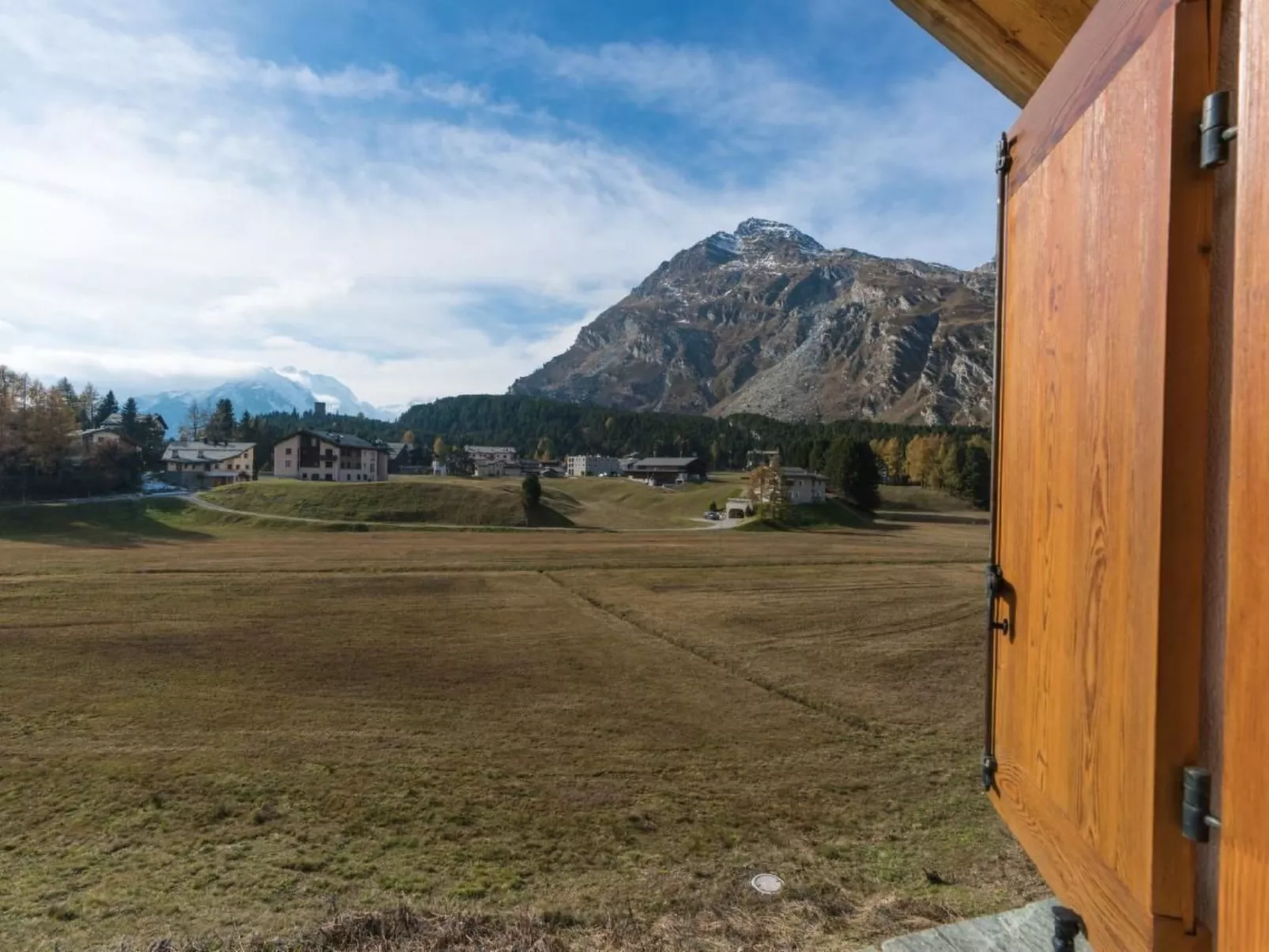 Chesa Trais FluorsC3 - Image-tags.info