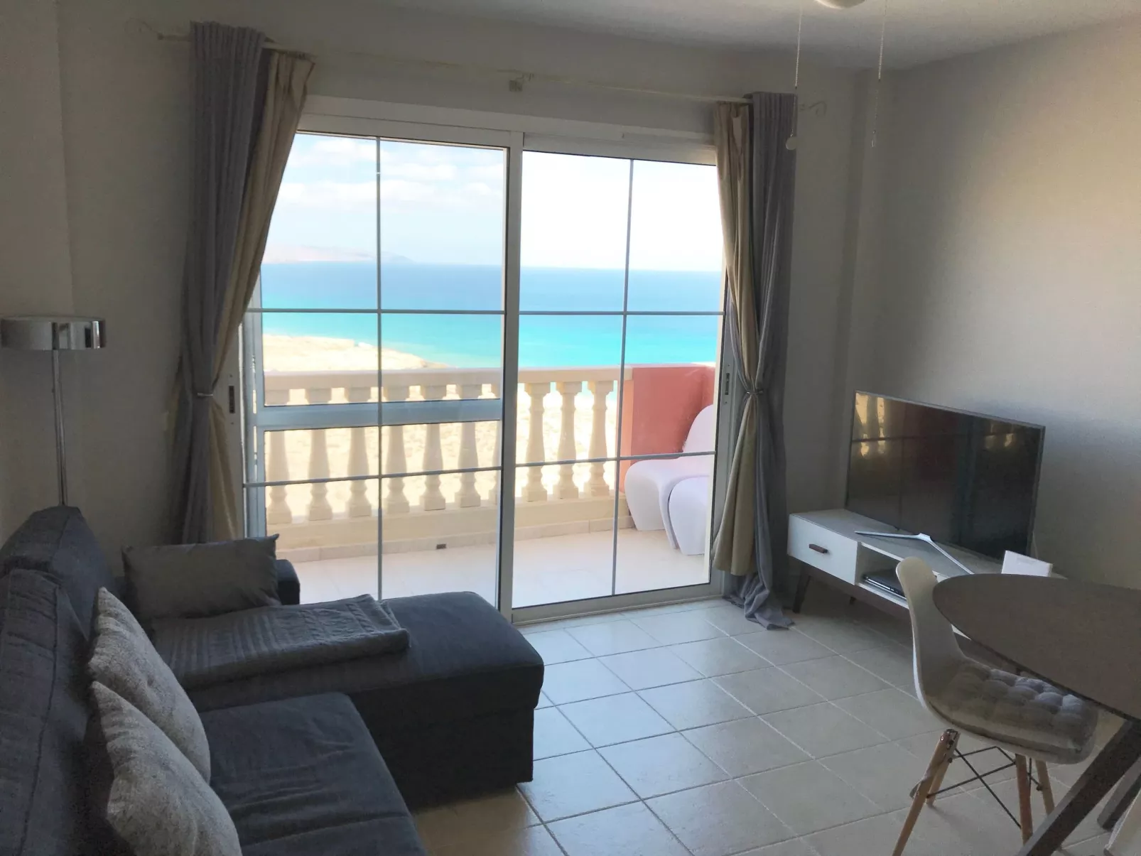 Für 5 Personen ca. 70 m&sup2; in Costa Calma, Fuerteventura (Südküste von Fuert - Image-tags.info