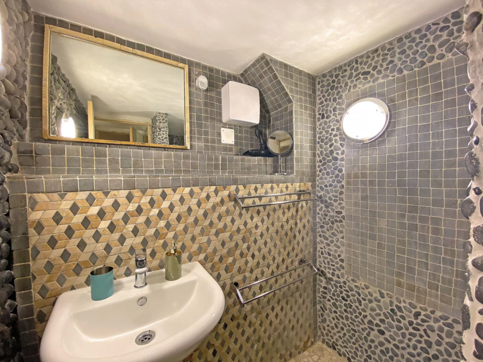 Villa Castillo Moro - Image-tags.info